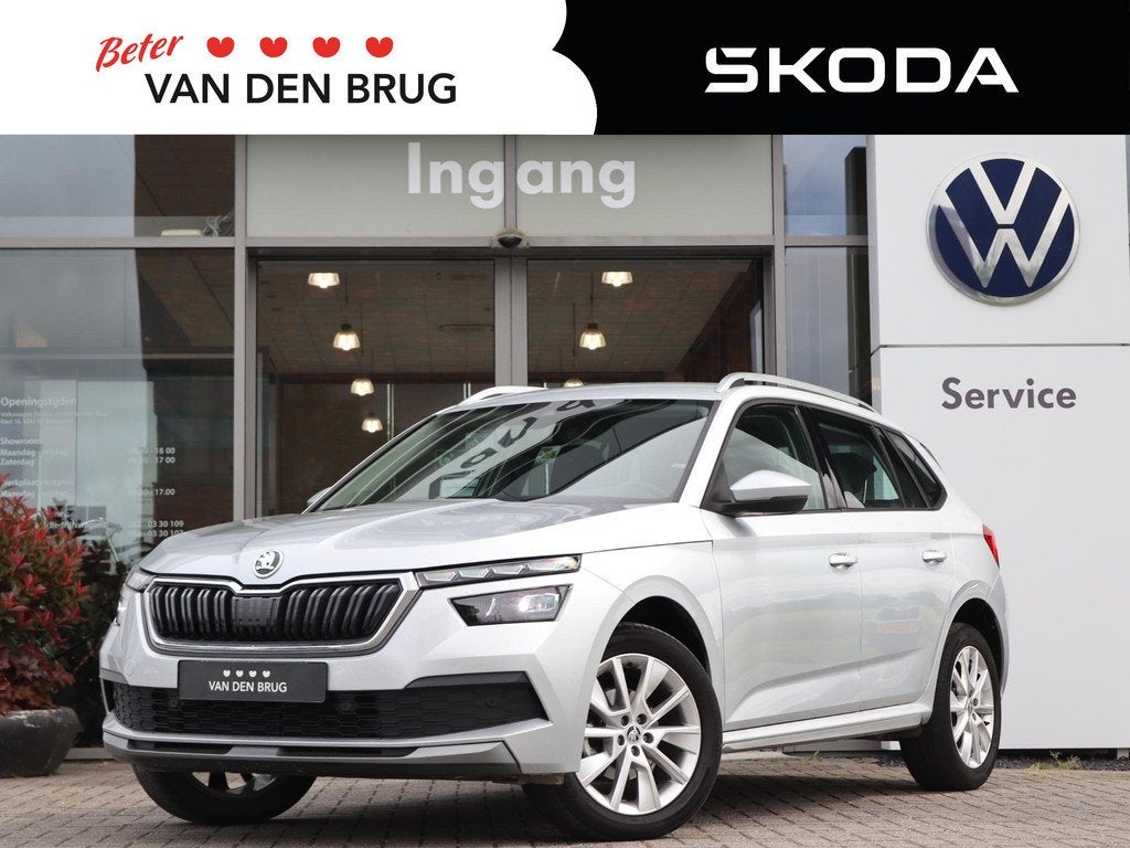 Skoda Kamiq 1.0 TSI 110 pk Style | Navigatie | Camera | LED, Voorwielaandrijving, 1154 kg, Gebruikt, 620 kg