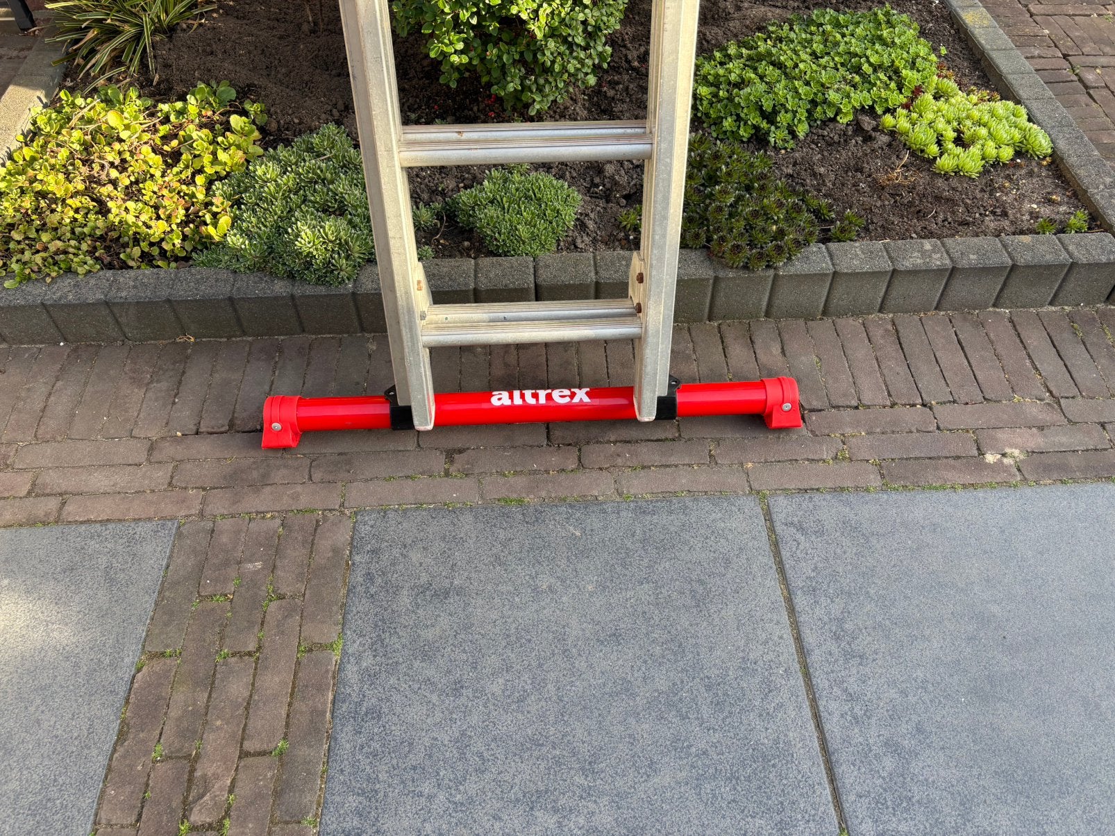 Altrex stabiliteitsbalk 80 cm, Doe-het-zelf en Verbouw, Ladders en Trappen, Ophalen of Verzenden, Nieuw, Minder dan 2 meter
