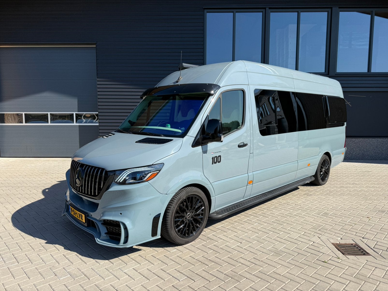 Mercedes-Benz Sprinter 319 CDI L4H2 V.I.P. MX Camper motohom, Auto's, Automaat, Achterwielaandrijving, Euro 6, 190 pk