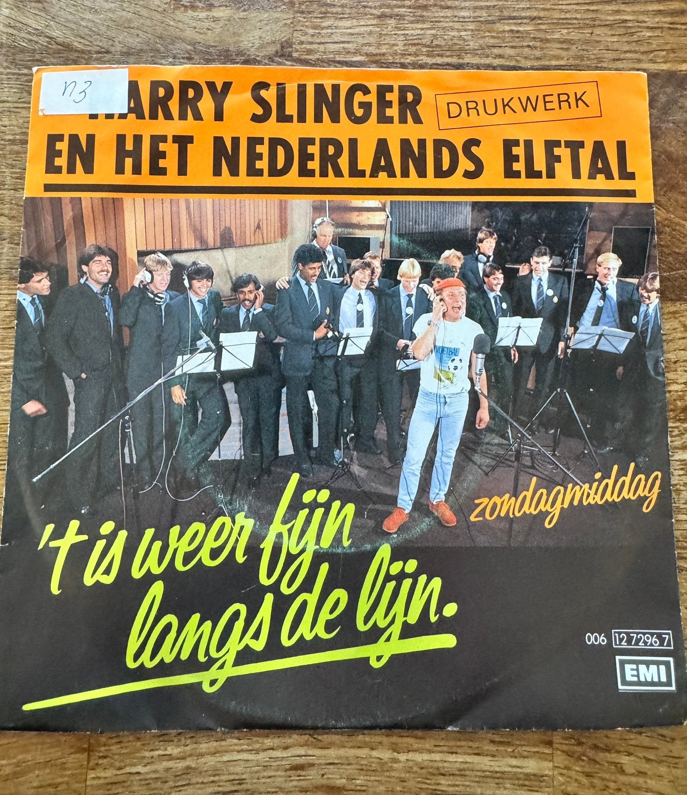 Vinyl Single - Harry Slinger en het Nederlands Elftal, Ophalen of Verzenden, Zo goed als nieuw, Nederlandstalig
