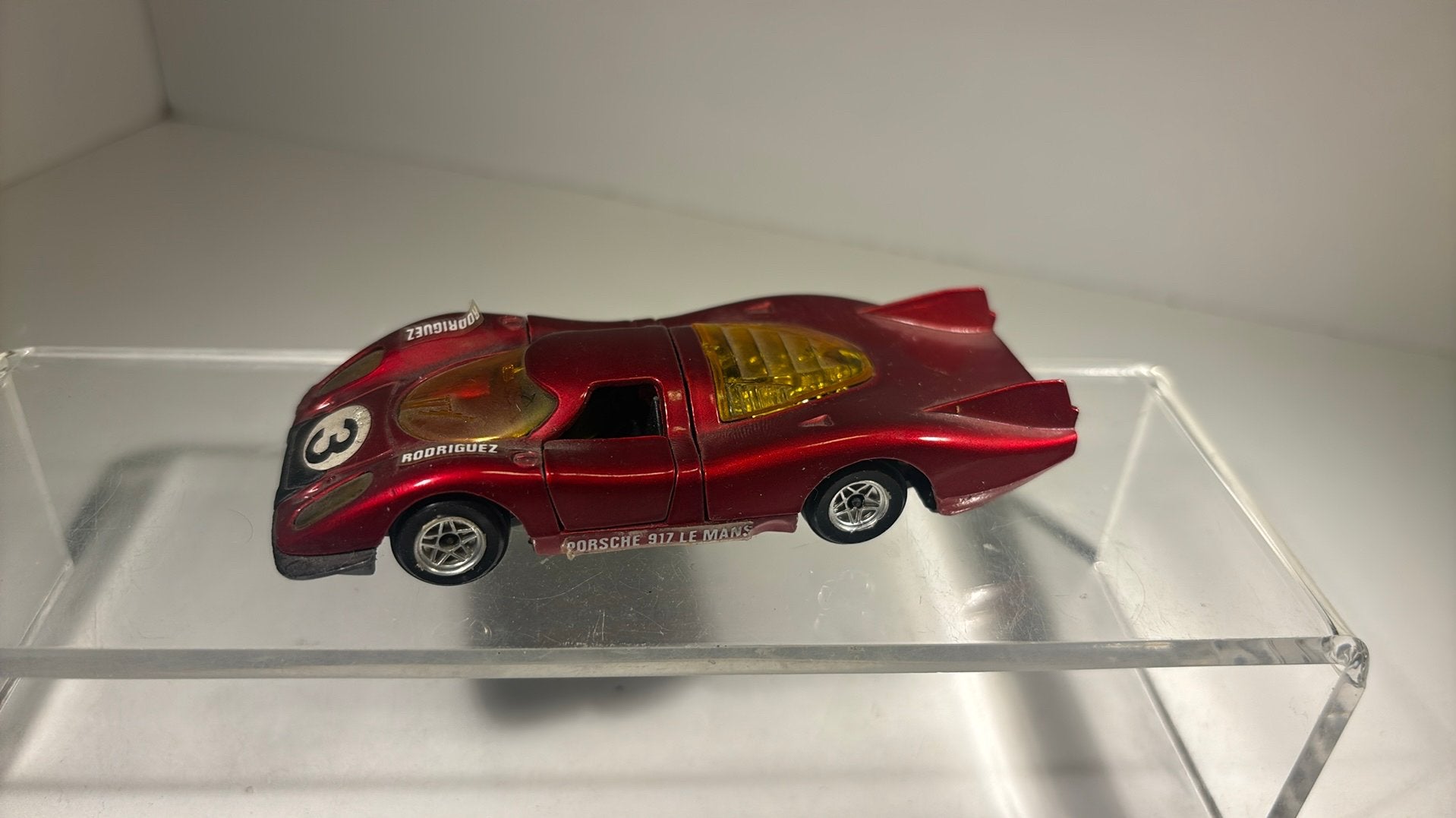 Porsche 917 le mans politoys 1.43, Overige merken, Auto, Ophalen of Verzenden, A