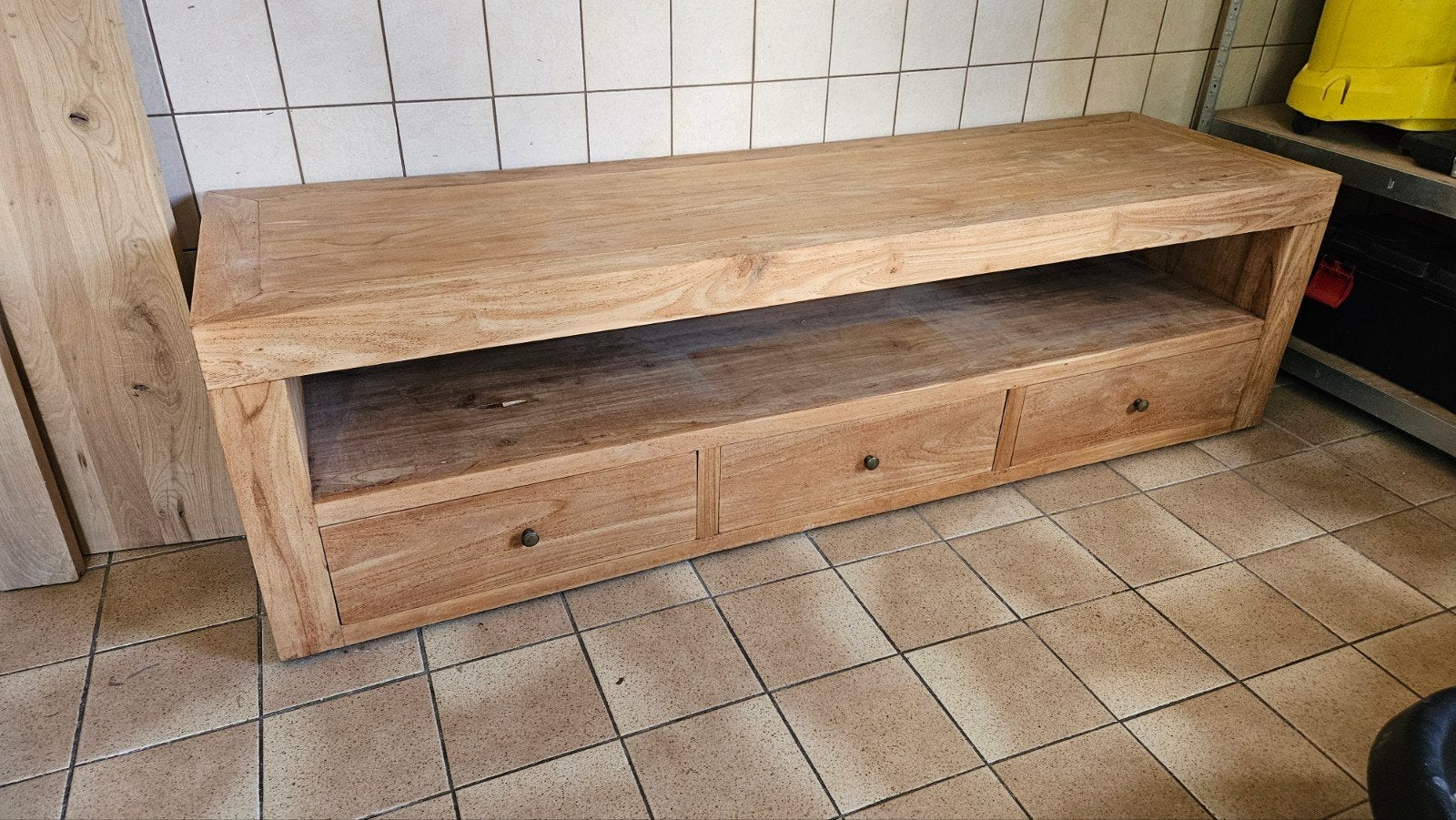 Massief houten TV-meubel 175x50, Huis en Inrichting, Kasten | Televisiemeubels, Ophalen, Gebruikt, 150 tot 200 cm, Minder dan 100 cm