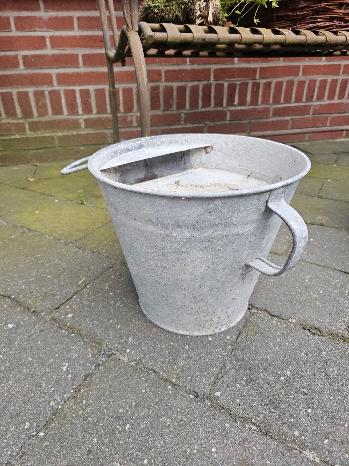 Oude Zinken Emmer, Ophalen