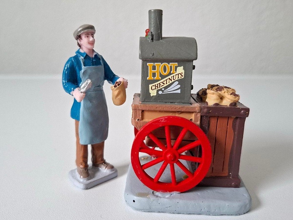 Kerst Chesters warme kastanjes Kerstfiguren, Ophalen, Gebruikt