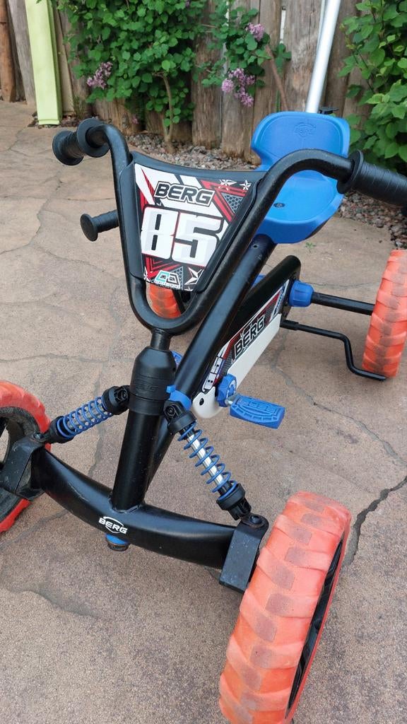 Berg Buzzy 2 in 1 skelter met duwstang, Ophalen, Gebruikt, Berg