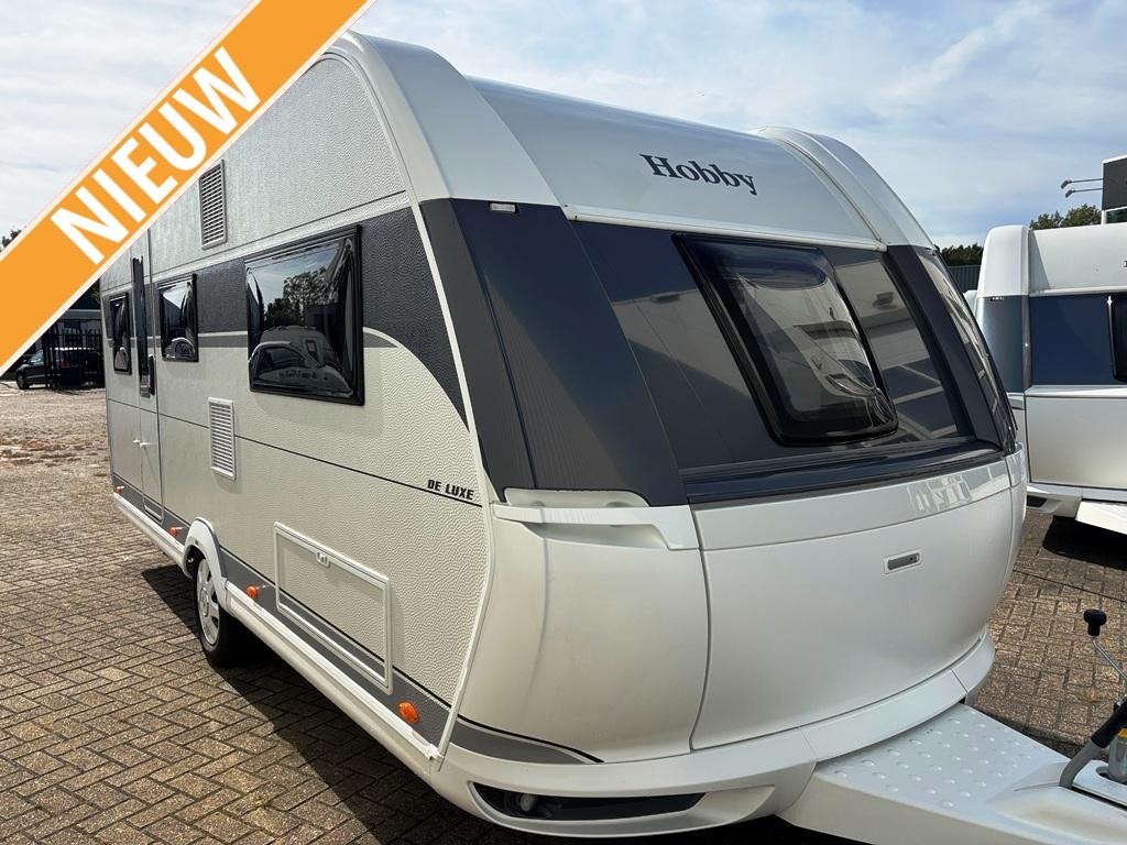 Hobby De Luxe 495 UL met 2 aparte bedden, Schokbreker, Rondzit, Hobby, 5 tot 6 meter