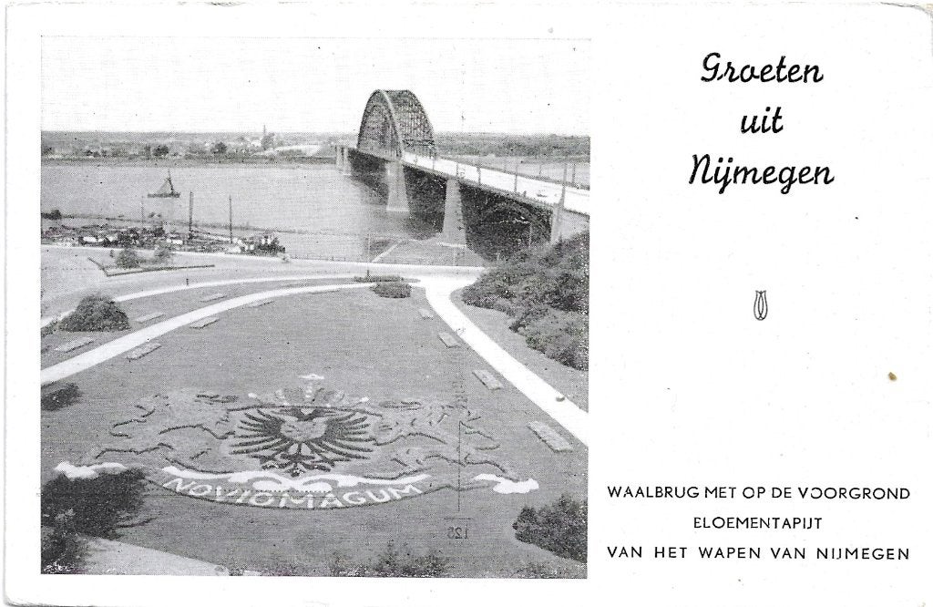 AK Nijmegen - Groeten uit....Waalbrug, Ophalen of Verzenden, 1940 tot 1960, Ongelopen, Gelderland