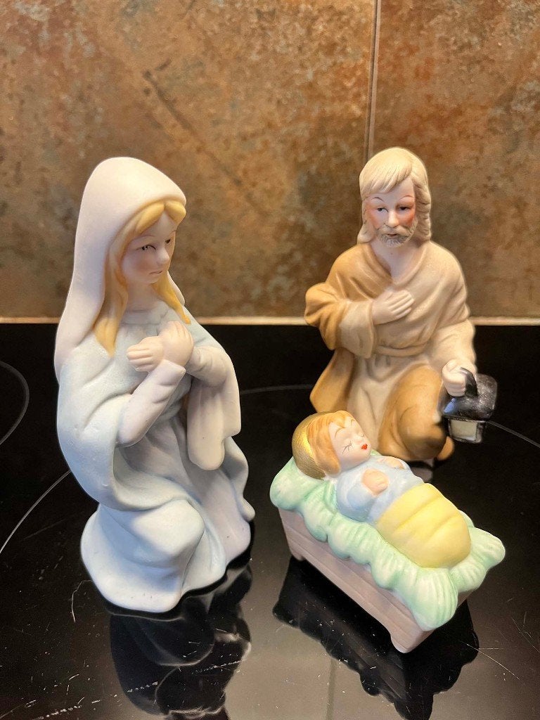 Kerststalbeeldjes Heilige Familie, Bisque porselein (pastel), Ophalen of Verzenden