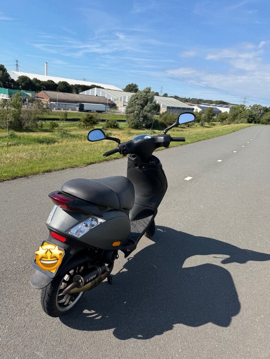 [WAARDEPEILING] Piaggio Zip 2Takt 70cc, Ophalen, Tweetakt, Maximaal 45 km/u, Zo goed als nieuw