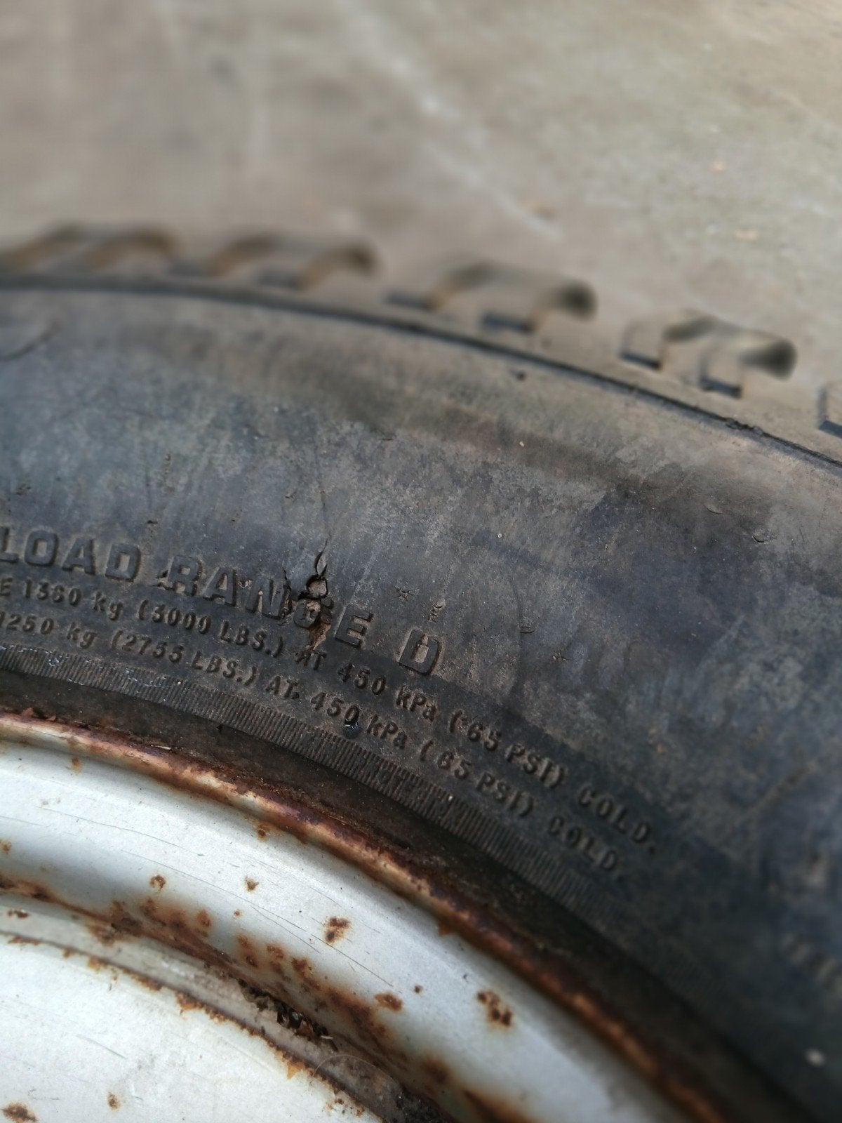 WIEL MET BAND TOYOTA LANDCRUISER GEBRUIKT, Ophalen
