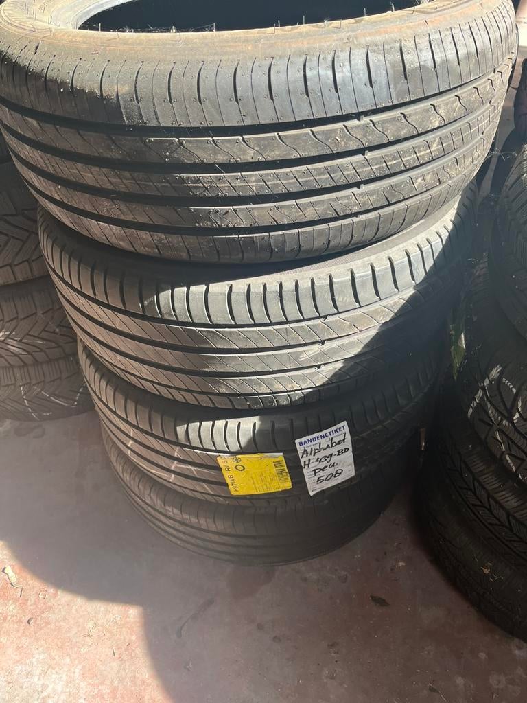 Zomernanden Goodyear 215 55 R17 98W, Ophalen, Zo goed als nieuw