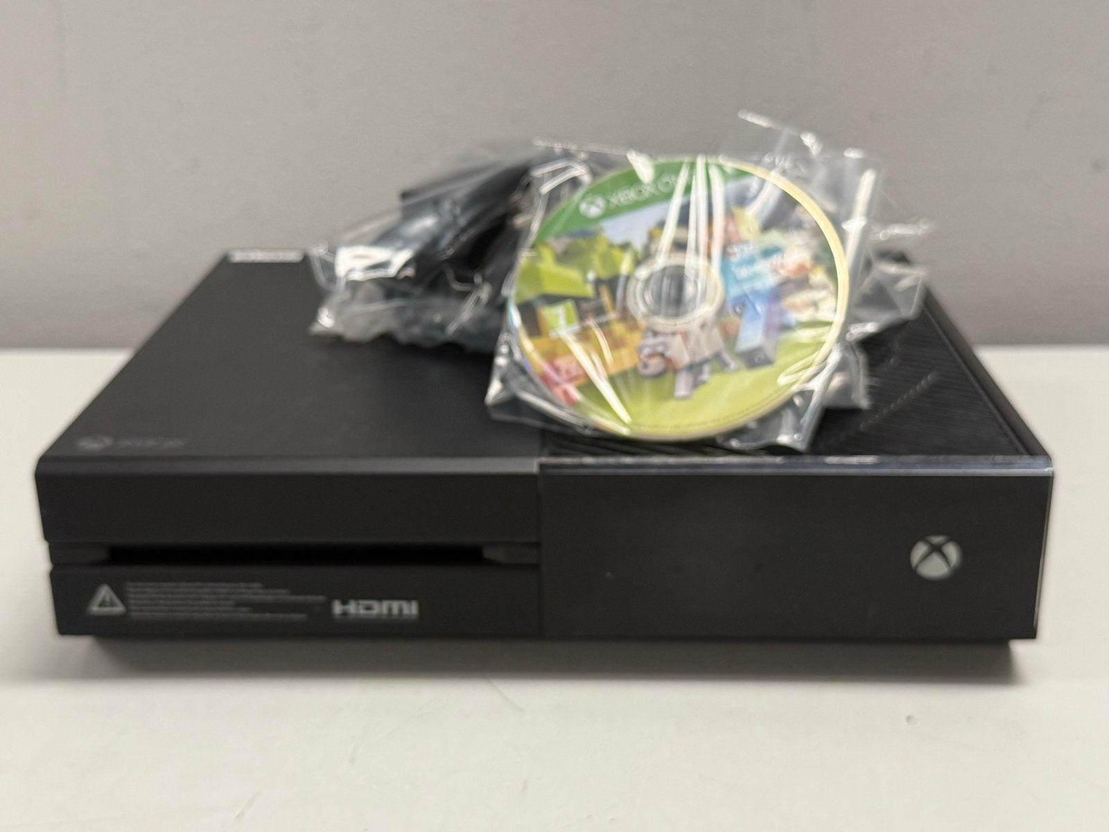Losse Xbox One Console (Model 1540) + Game MINECRAFT, Xbox One, Ophalen of Verzenden, Zonder controller, 500 GB