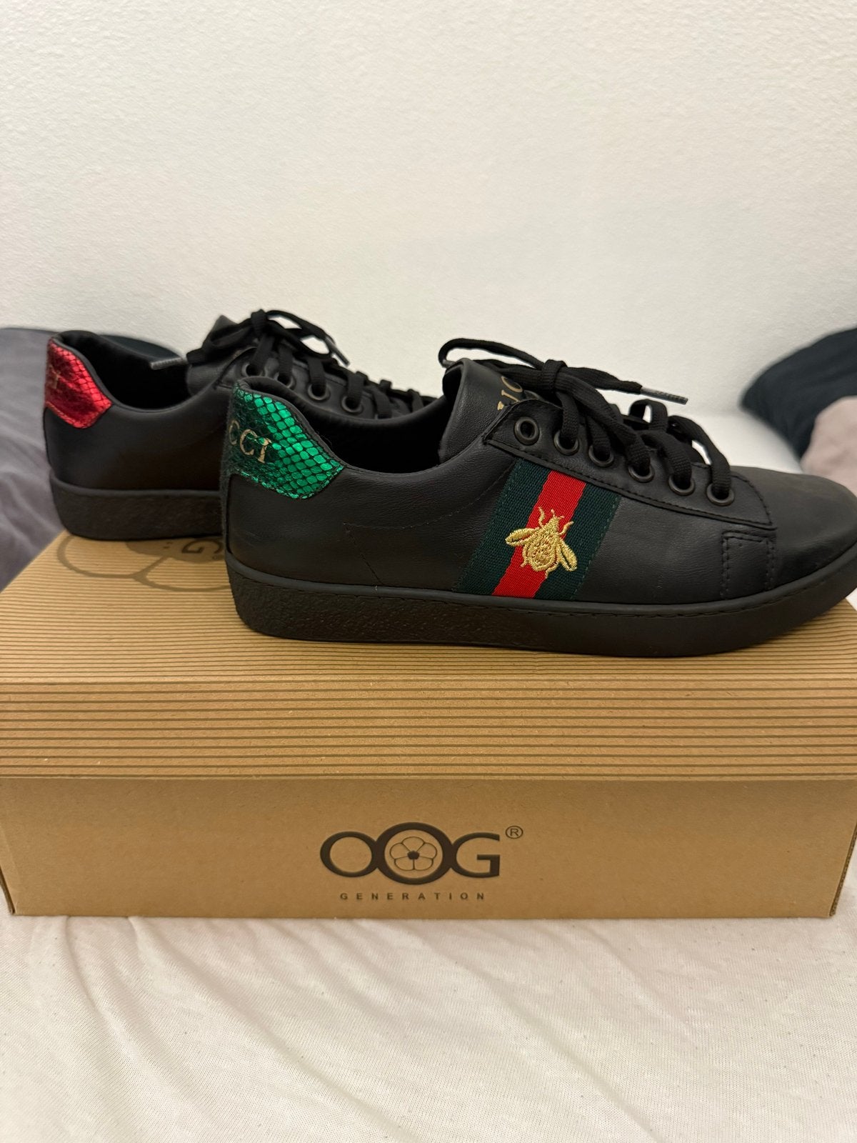 Gucci Sneakers Met Bijenmotief En Slangenprint, Zwart, Nieuw, Ophalen of Verzenden, Sneakers of Gympen