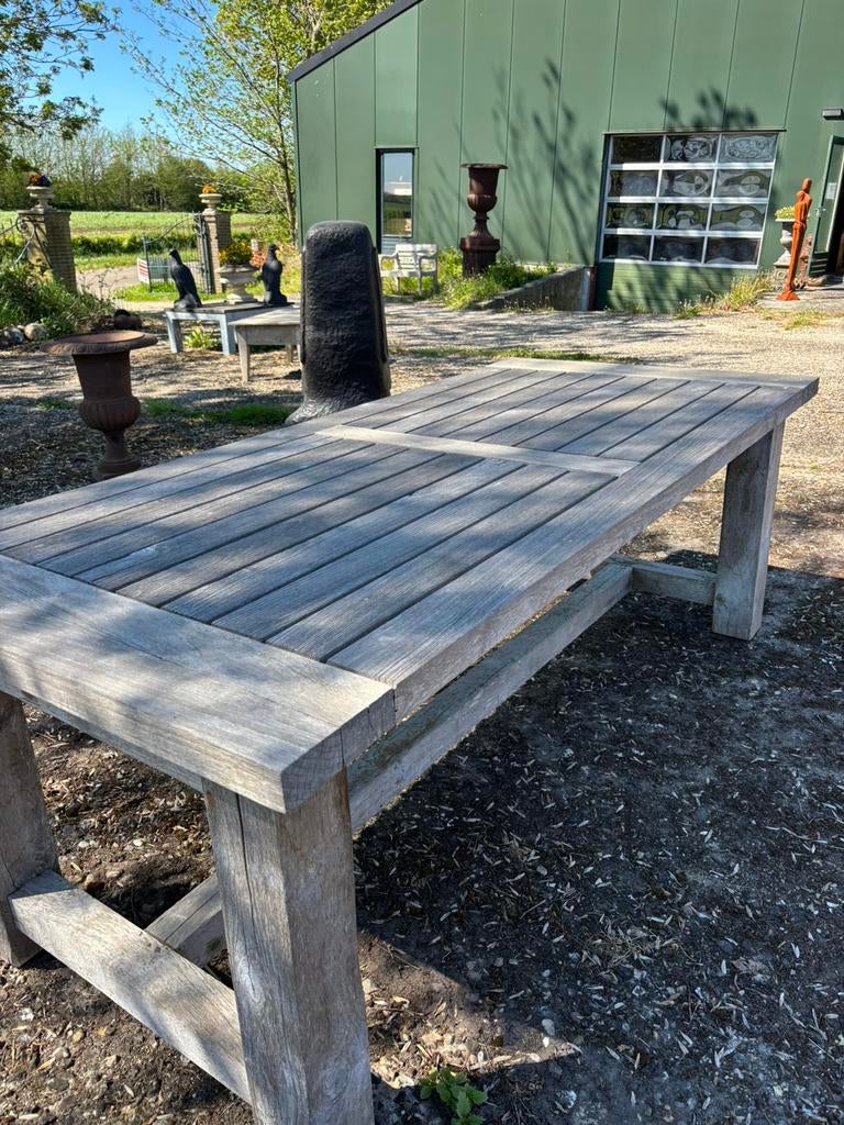 Teak houten buiten tafel groot en massief, Tuin en Terras, Ophalen, Hoevesteenwijkerwold@gmail.com, Vierkant, Teakhout