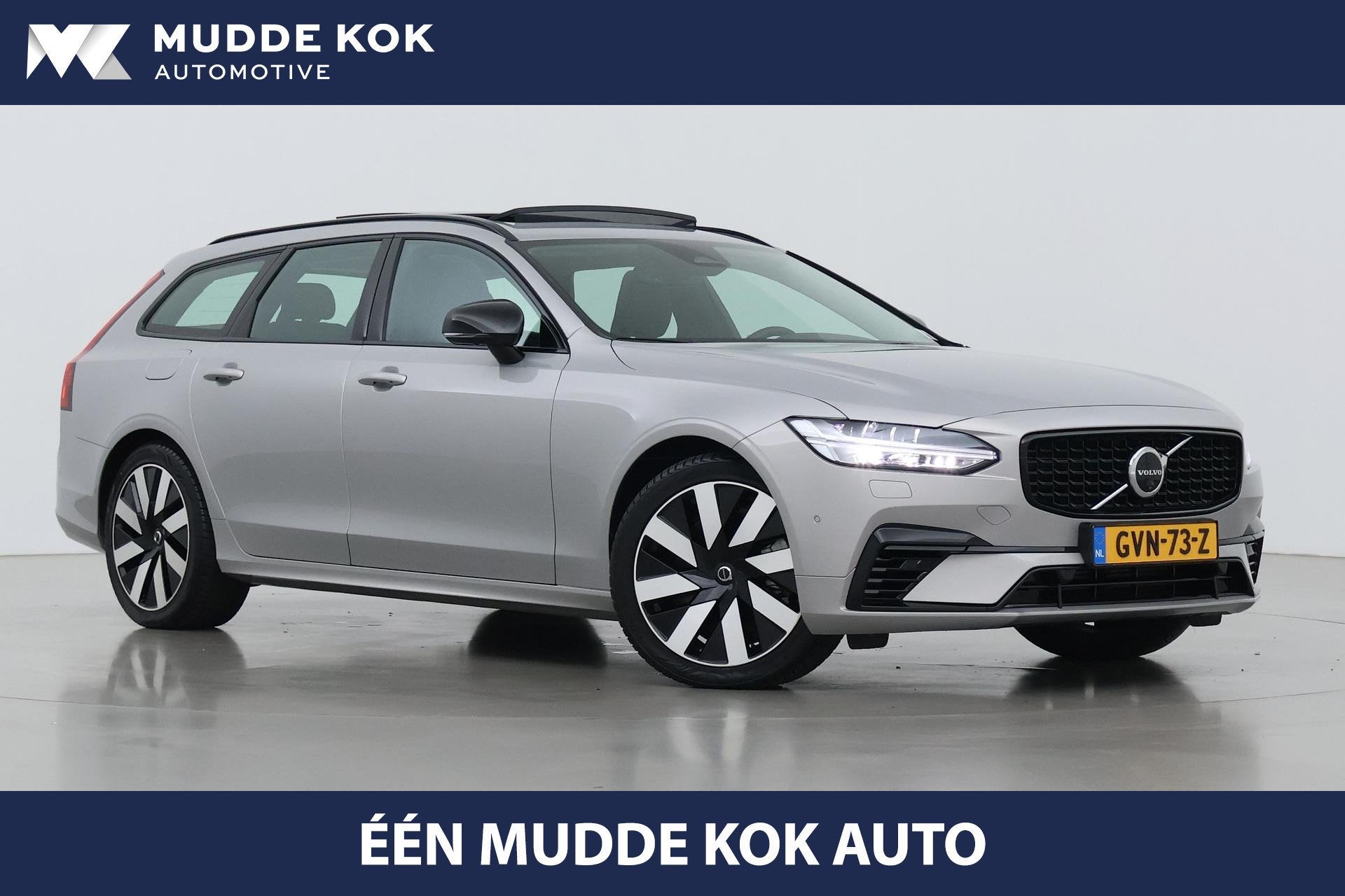 Volvo V90 T6 Ultra Dark | Panoramadak | Trekhaak | 360-camer, Automaat, Euro 6, 4 cilinders, 1969 cc