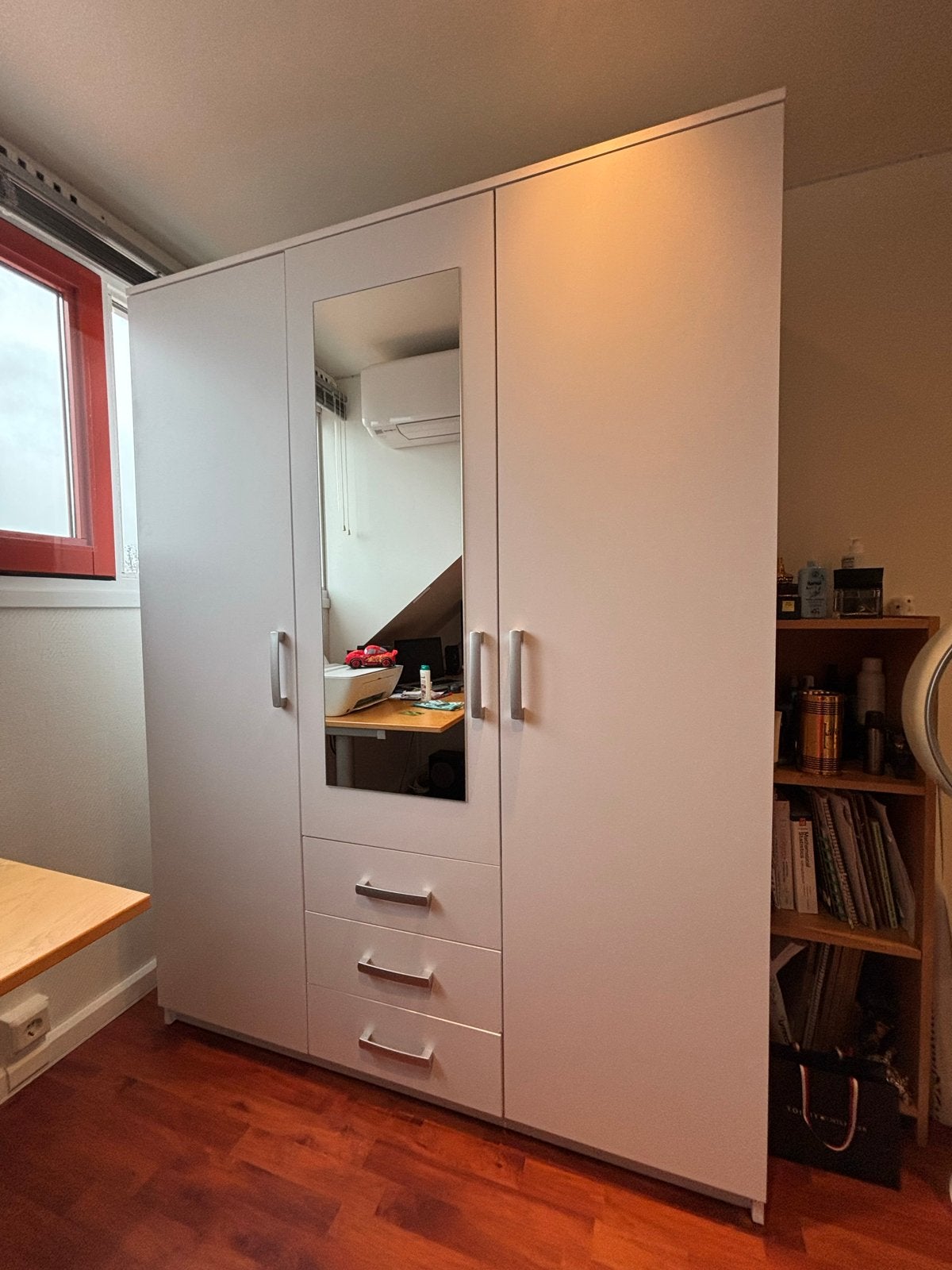 Witte kledingkast 3 deurs met spiegel en lades, Ophalen, Overige materialen, 200 cm of meer, 150 tot 200 cm