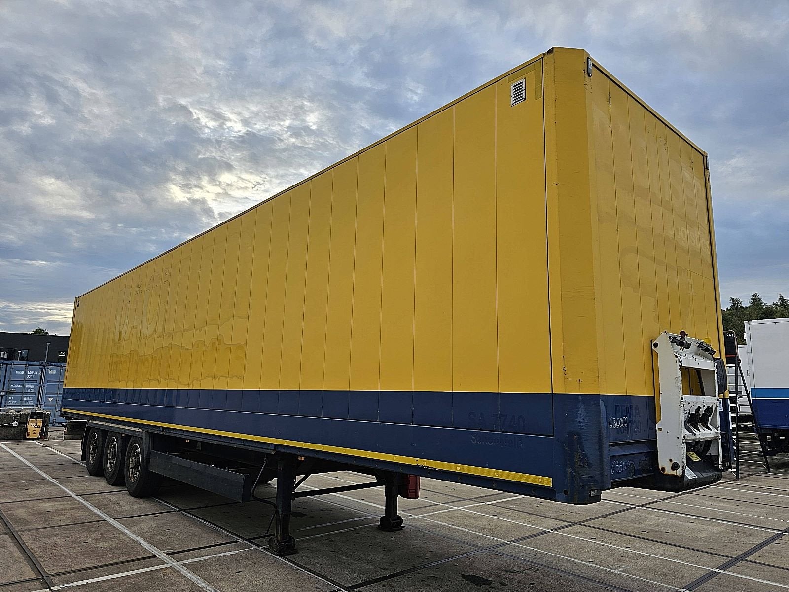 KRONE SD GARMENT KLEIDER doppelstock, Auto's, Vrachtwagens, Overige kleuren, Bedrijf, Aanhangers en Opleggers, Te koop