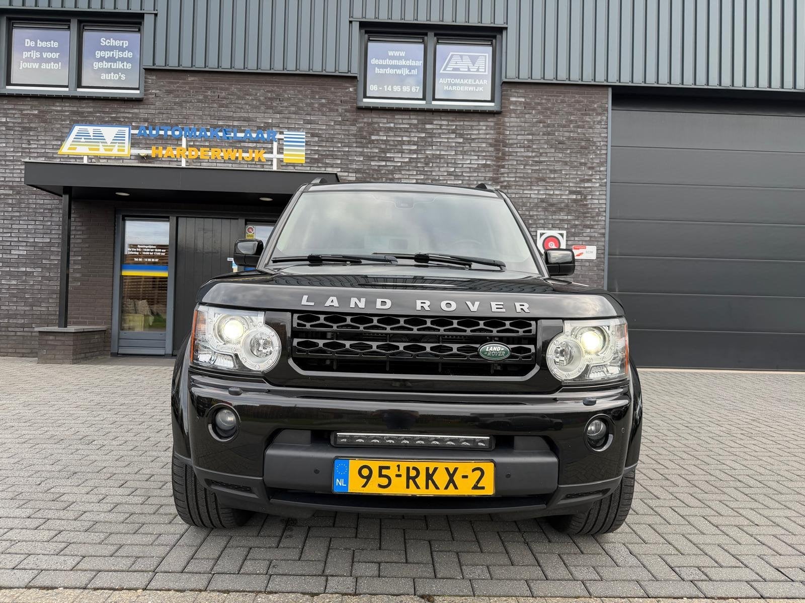 Land Rover Discovery 3.0 SDV6 Black&White | 3E EIGENAAR | 3/, Auto's, Automaat, Euro 5, 313 €/maand, Gebruikt