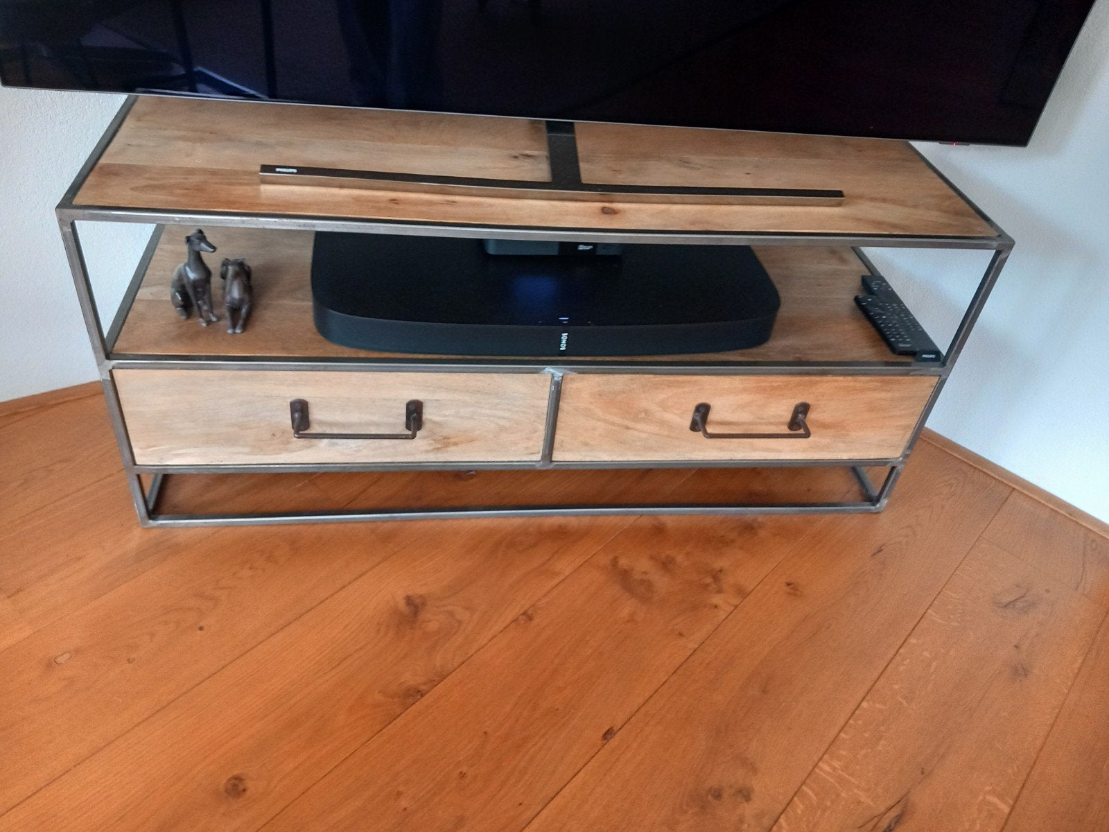 Mango houten tv kast, Ophalen, 100 tot 150 cm, Zo goed als nieuw, Minder dan 100 cm