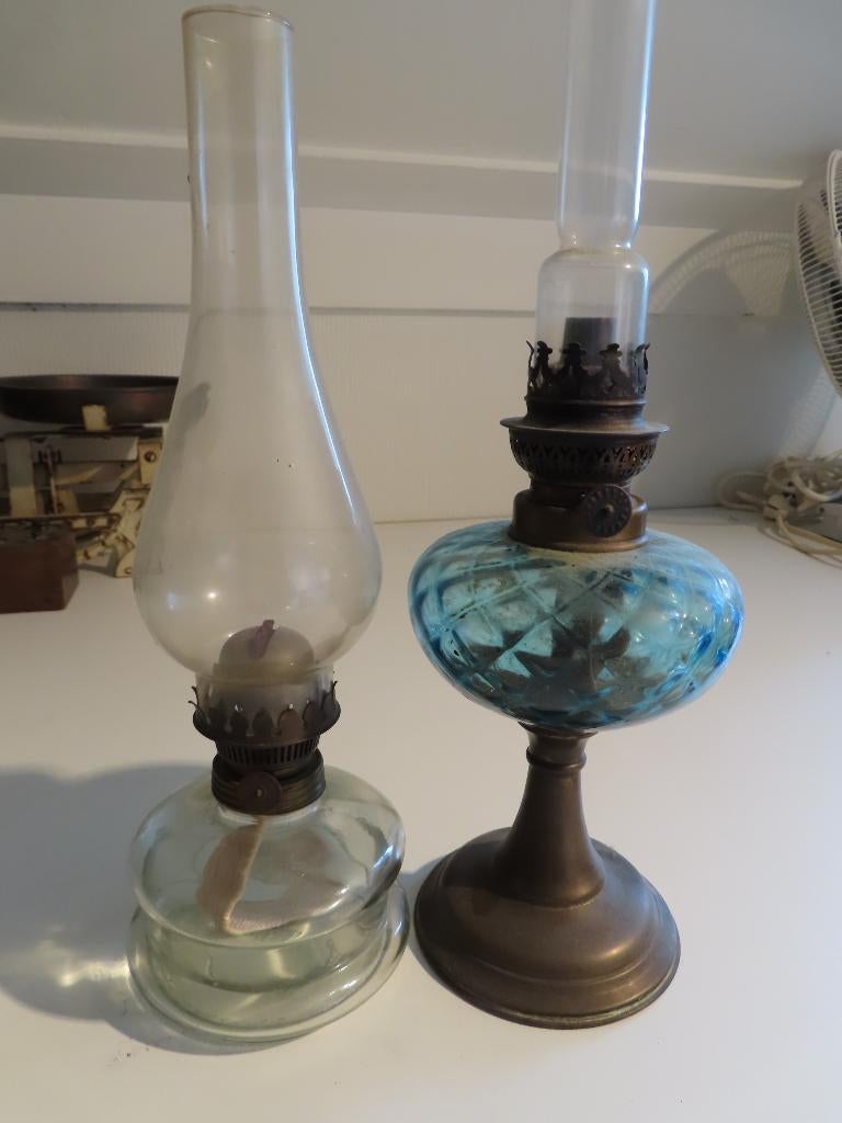 olie lampje en diverse, Antiek en Kunst, Antiek | Lampen, Ophalen of Verzenden