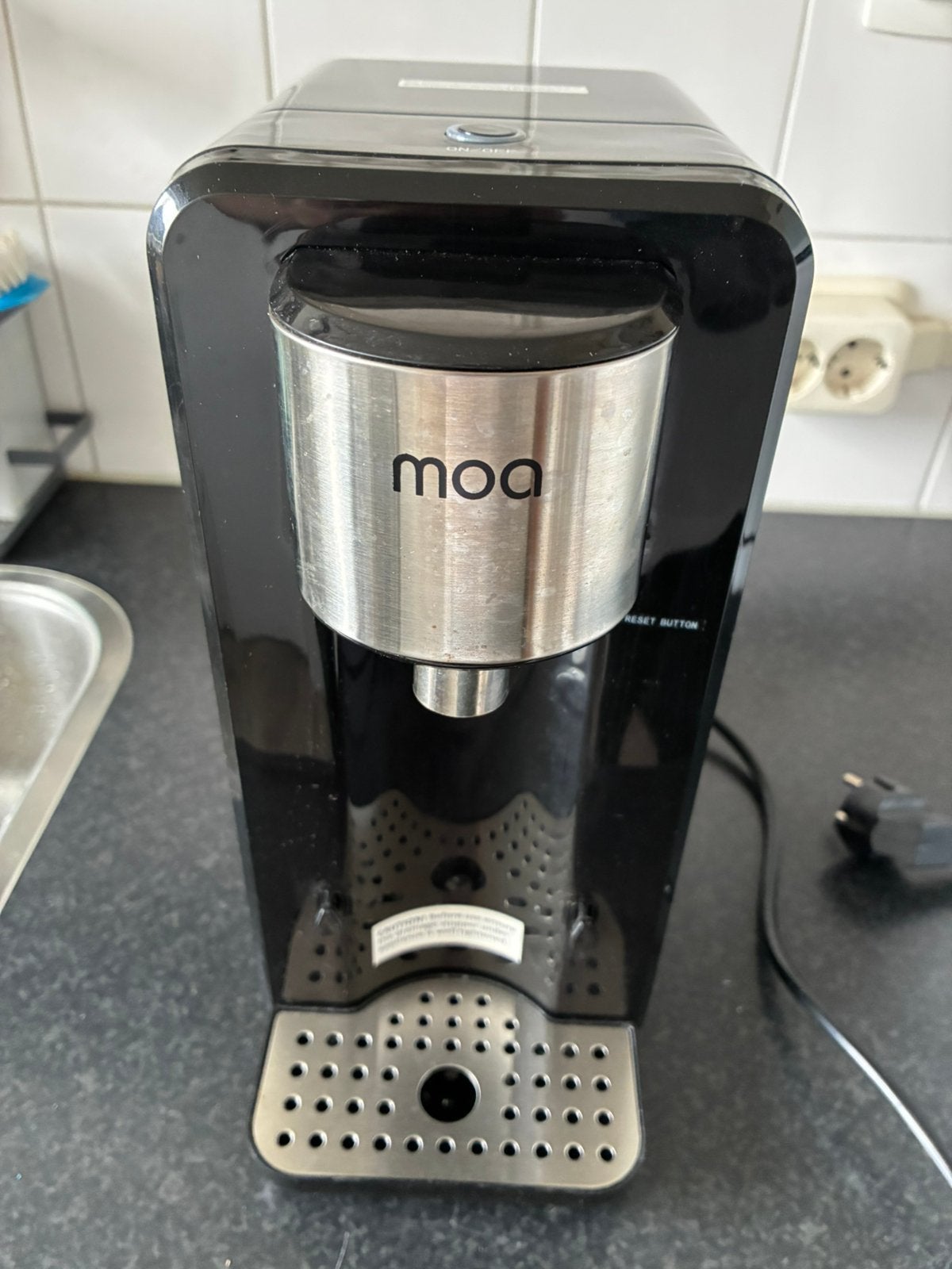 MOA heetwaterdispenser – zo goed als nieuw, 1 tot 2 liter, Ophalen, Zo goed als nieuw