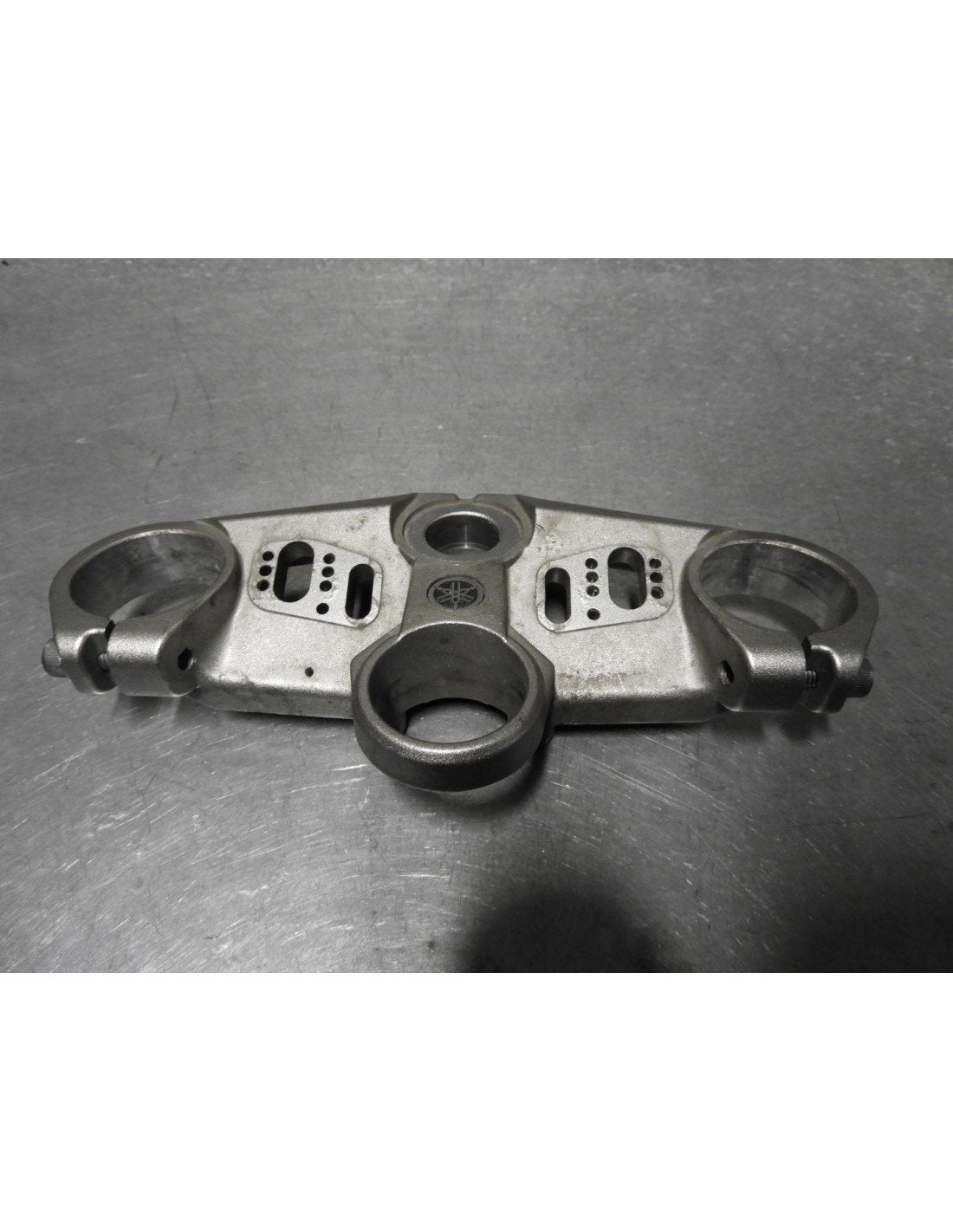 FJR1300 2006 - 2012 Yamaha Kroonplaat D1-41544