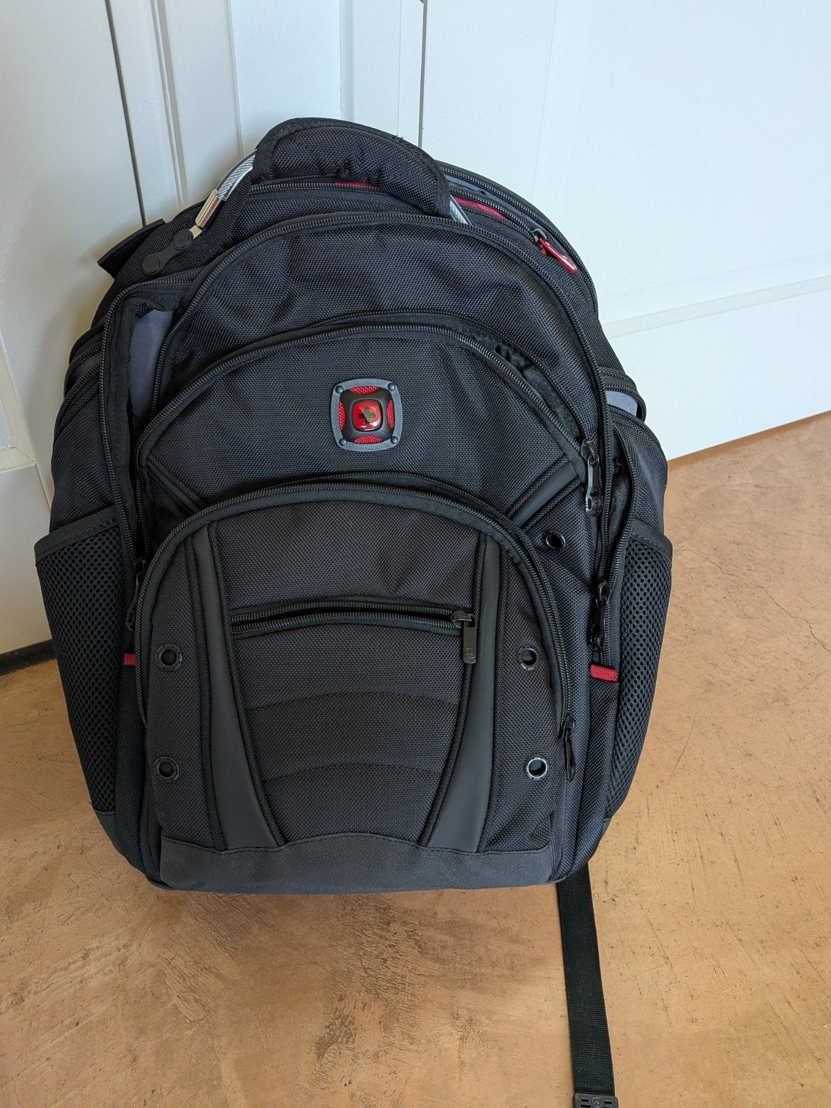 WENGER Synergy Ballistic laptoprugzak 16 inch, 30L, zwart, Ophalen of Verzenden