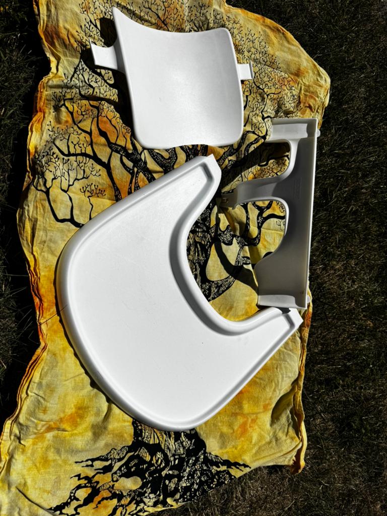 Stokke tafelblad + kind stoelverkleiner, Ophalen, Zo goed als nieuw