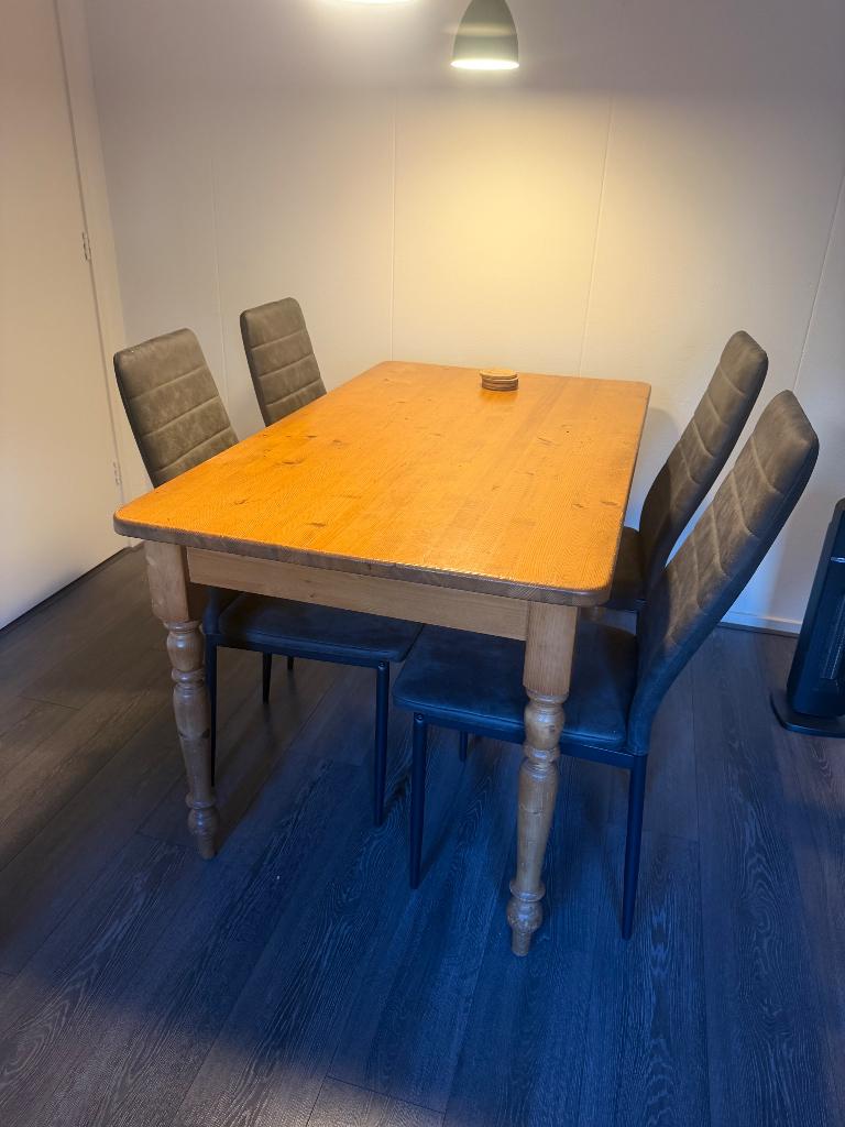 Eettafel met 4 stoelen, Huis en Inrichting, Tafels | Eettafels, Ophalen, Zo goed als nieuw, Rechthoekig, 50 tot 100 cm