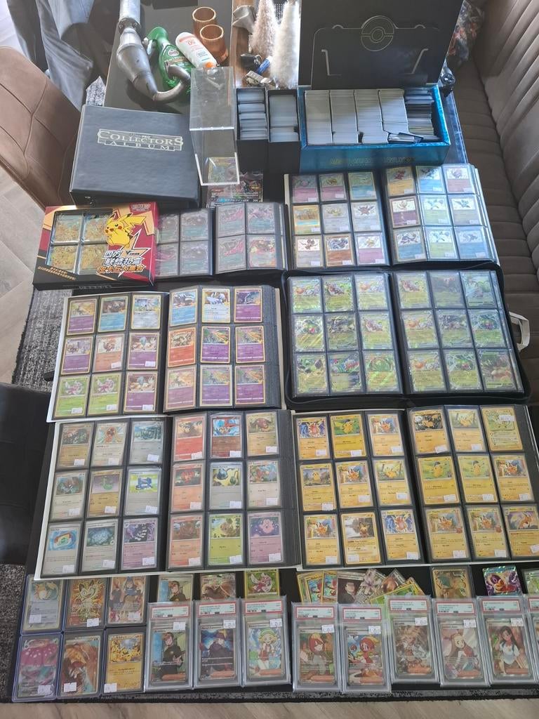 Mega Pokémon kaarten verzameling!, Hobby en Vrije tijd, Verzamelkaartspellen | Pokémon, Ophalen of Verzenden, Zo goed als nieuw