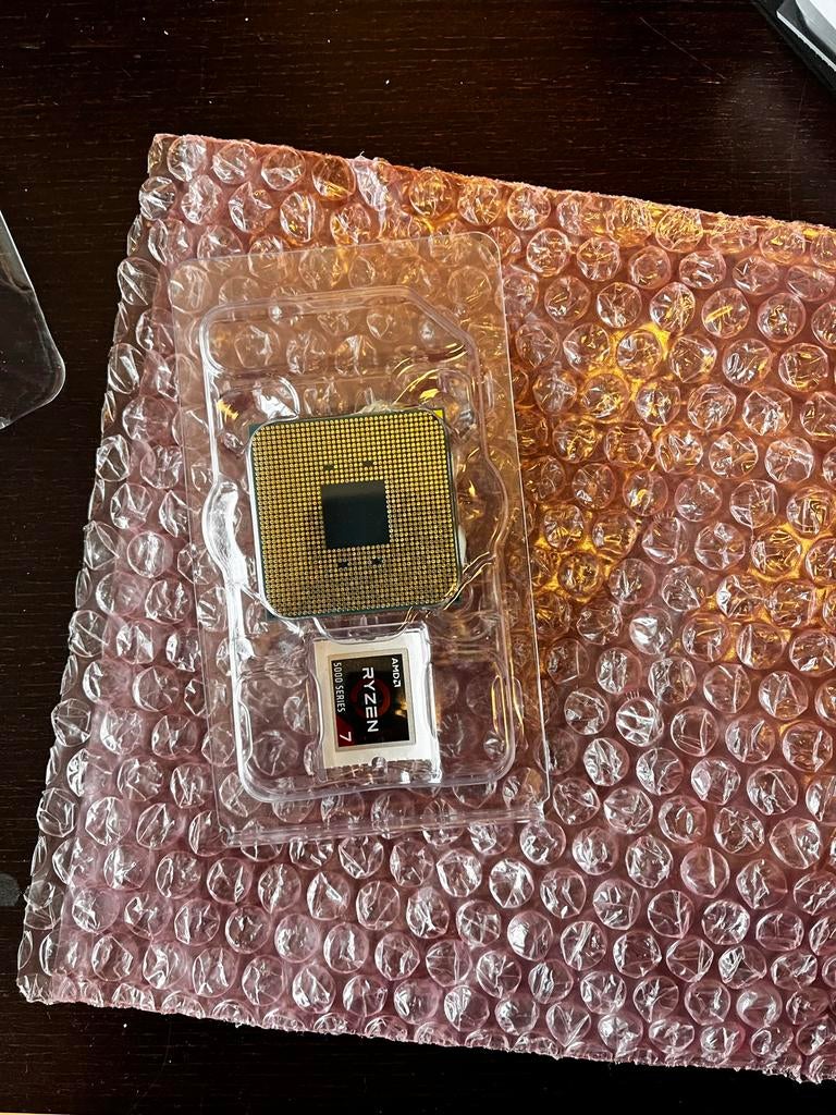 Ryzen 7 2700x Processor - Goede staat - Ophalen Amsterdam, Computers en Software, Processors, Zo goed als nieuw, 8-core, 3 tot 4 Ghz