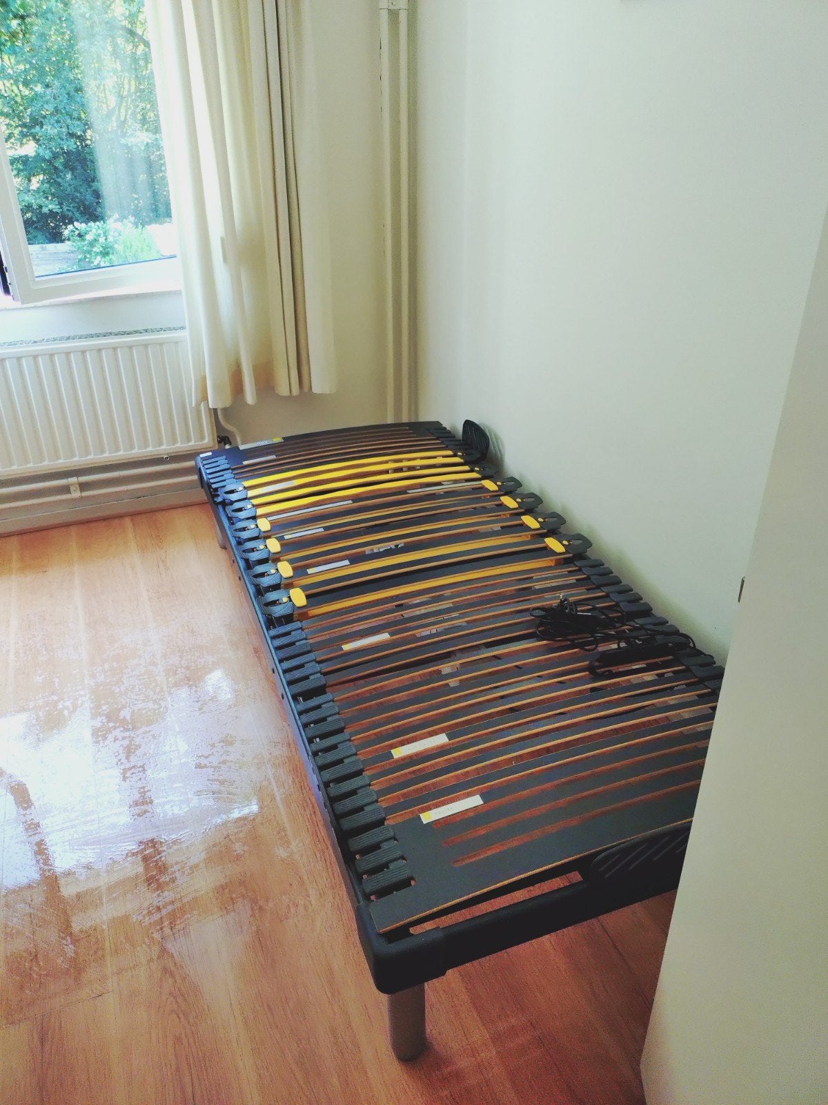 Elektrisch verstelbare lattenbodem 90x200 cm, Ophalen, 90 cm, Eenpersoons, 200 cm