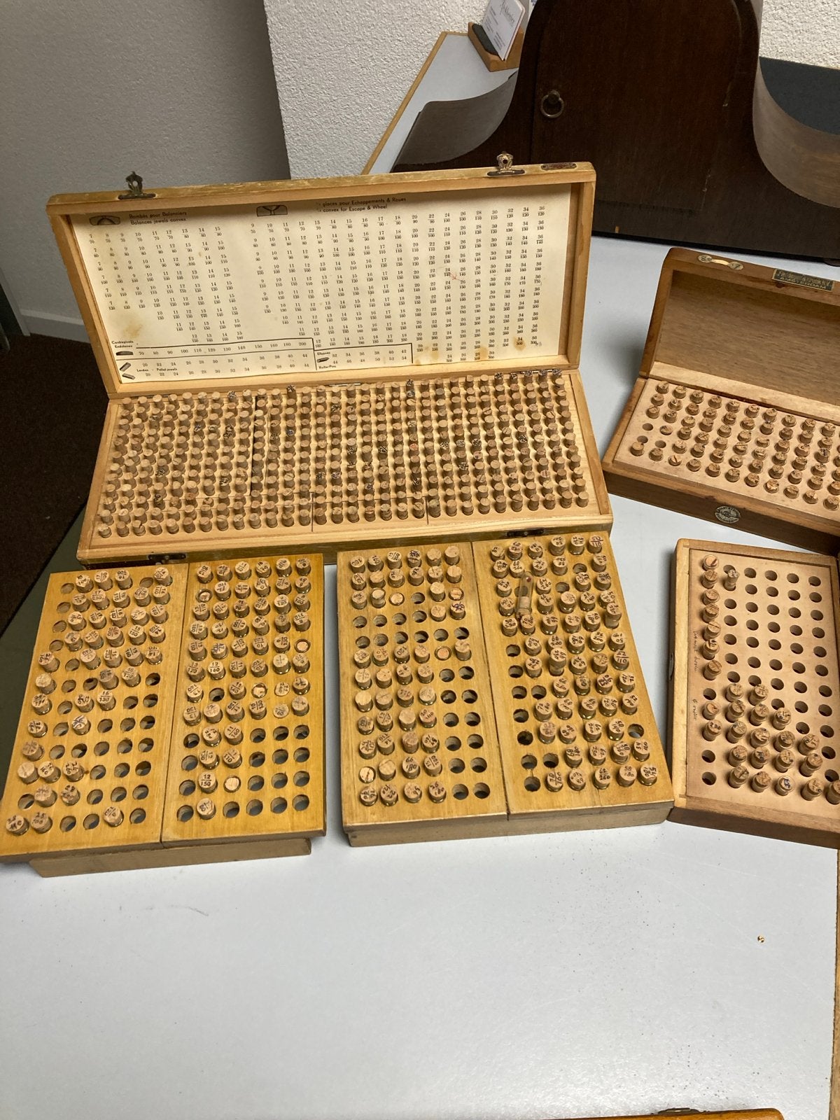 Antieke Horlogemaker Gereedschap - Robijnen en Balansjuwelen, Ophalen of Verzenden