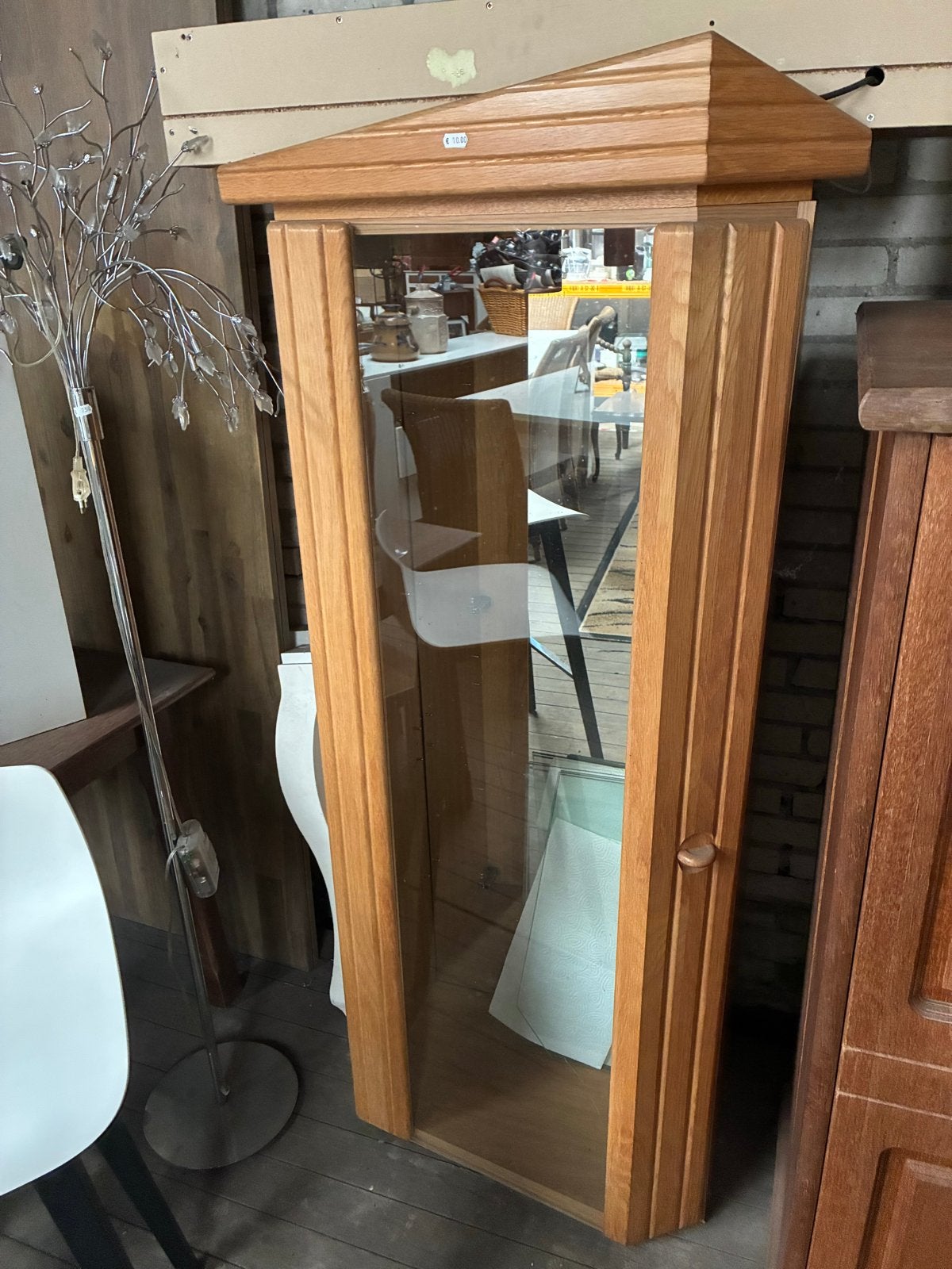 Eikenhouten vitrinekast met glazen deur, Ophalen, Gebruikt, Eikenhout, 50 tot 100 cm