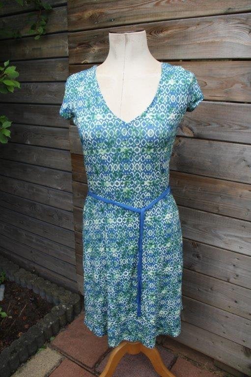Jurk blauw/ groen Claudia Strater mt 36 Vaste prijs, Blauw, Ophalen of Verzenden, Zo goed als nieuw, Knielengte