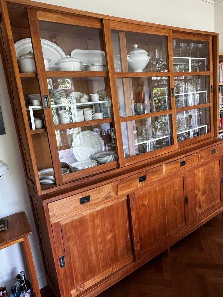 Teakhouten buffetkast met schuifdeuren en laden, Huis en Inrichting, Kasten | Buffetkasten, Ophalen, Gebruikt, 100 tot 150 cm