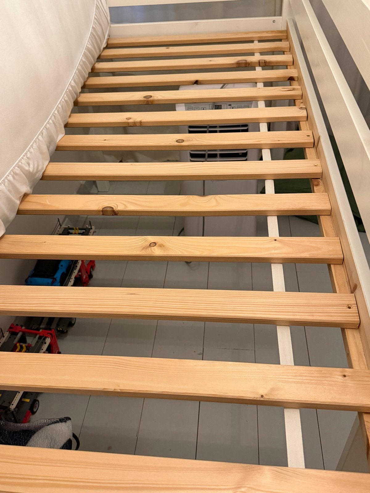 Witte halfhoogslaper inclusief lattenbodem, Ophalen, Gebruikt, Eenpersoons, Minder dan 160 cm
