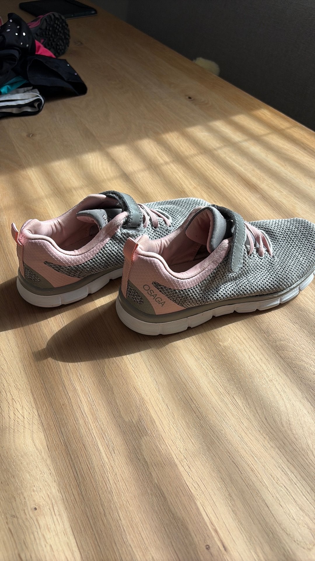Gym schoenen maat 34 meisjes, Ophalen, Zo goed als nieuw, Overige typen, Overige merken