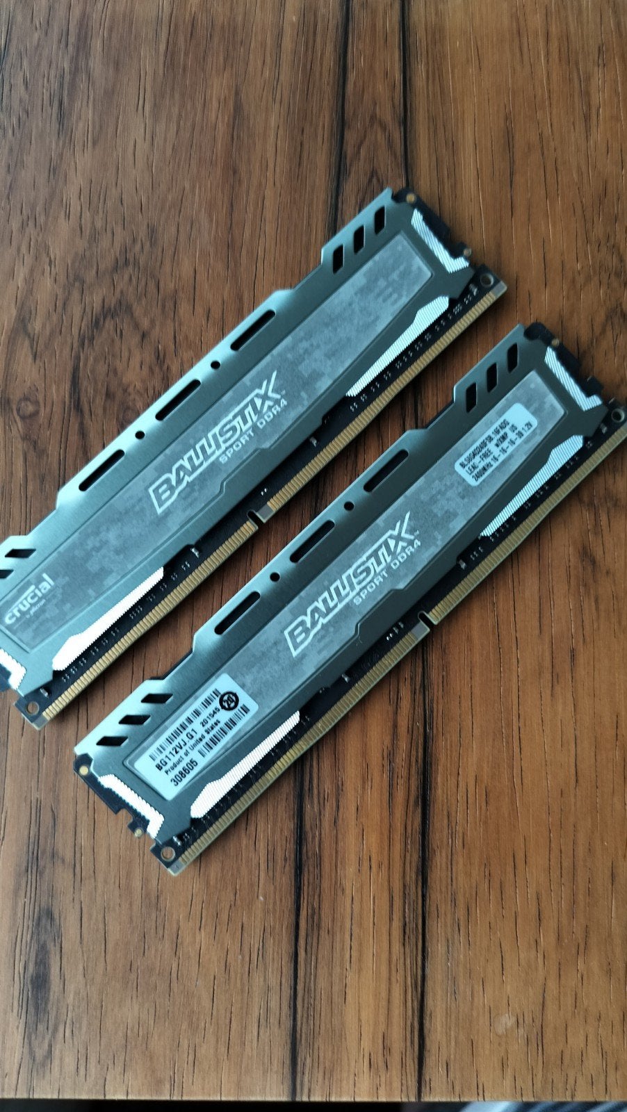 Crucial Ballistix Sport DDR4 RAM 2x8GB 2400MHz, DDR4, Ophalen of Verzenden, Zo goed als nieuw, Desktop