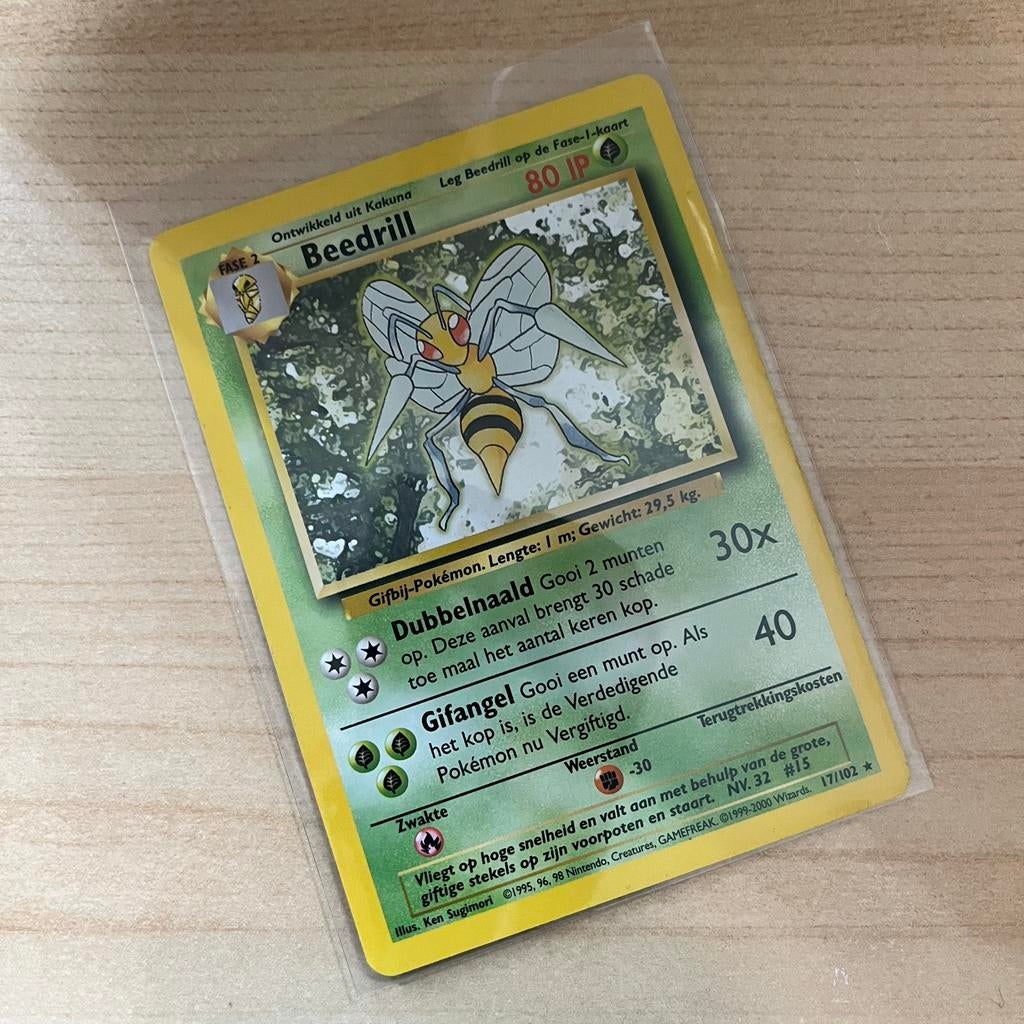 Beedrill - Base, Ophalen of Verzenden, Zo goed als nieuw