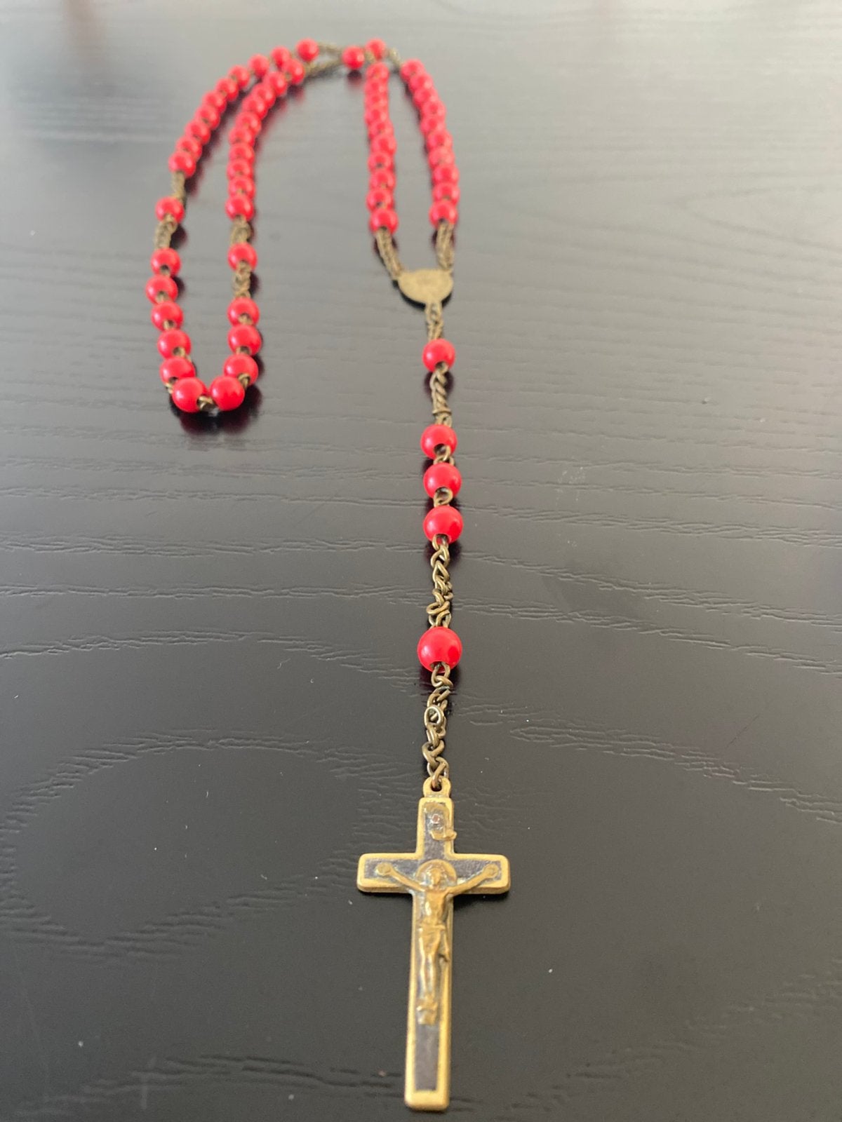 Vintage rozenkrans rode kralen ketting, Sieraden, Tassen en Uiterlijk, Kettingen, Ophalen of Verzenden, Zo goed als nieuw, Overige materialen