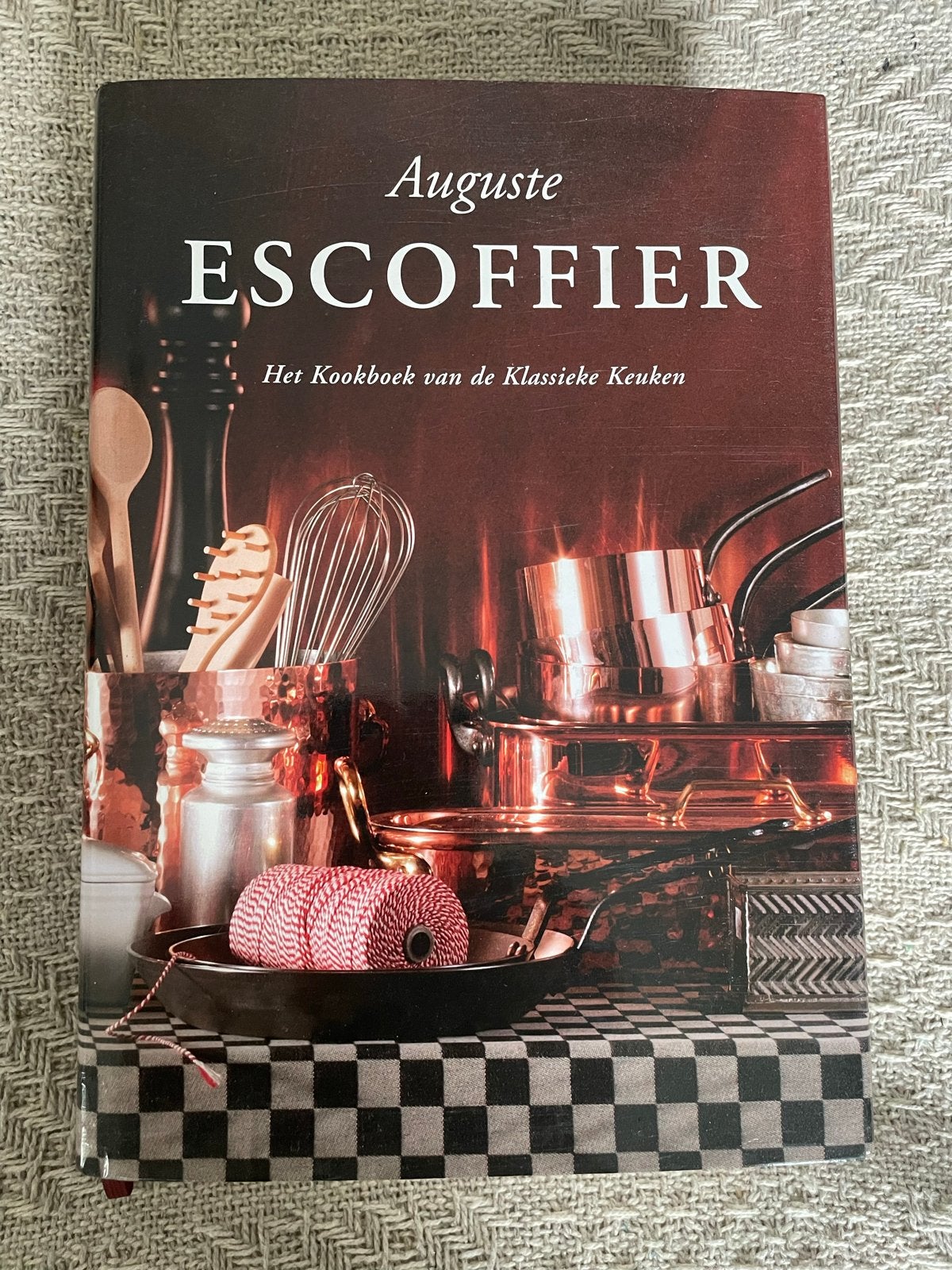 Auguste Escoffier - Het Kookboek van de Klassieke Keuken, Boeken, Ophalen of Verzenden, Zo goed als nieuw, Frankrijk, Voorgerechten en Soepen
