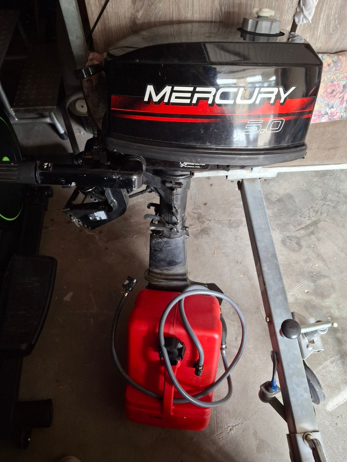 Mercury 5.0pk BB motor met Brandstoftank, Ophalen