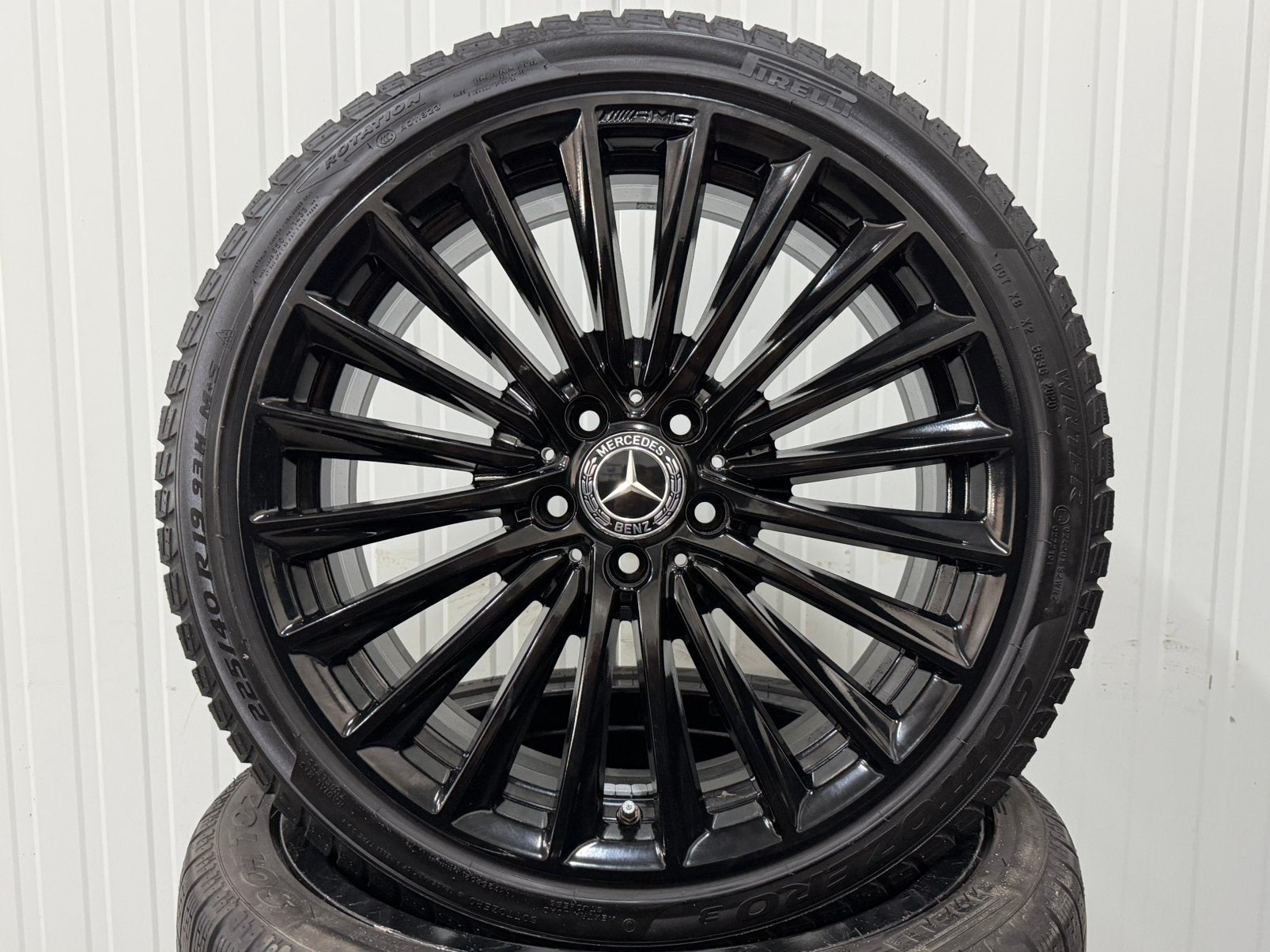 19” INCH W206 C-KLASSE WINTERSET Pirelli ORIGINEEL Breedset, 19 inch, Banden en Velgen, 225 mm, Winterbanden