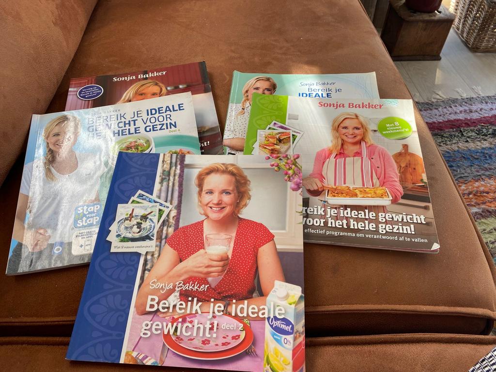 Sonja Bakker dieetboeken: diverse, Boeken, Gezondheid, Dieet en Voeding, Gelezen, Dieet en Voeding, Ophalen
