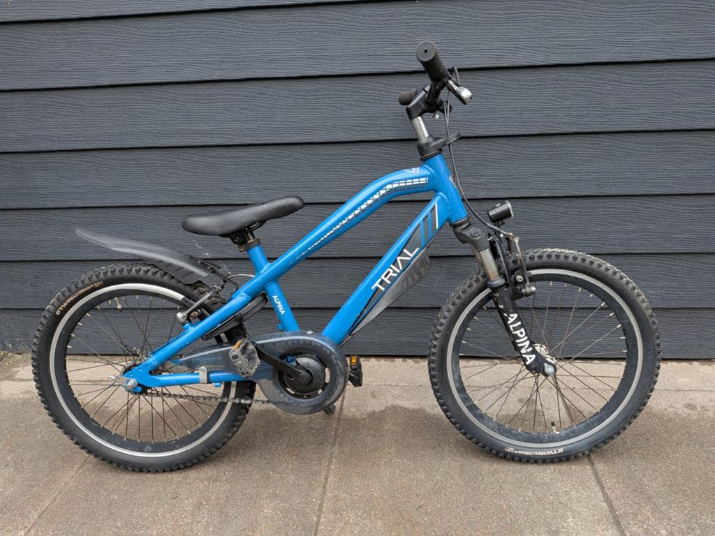 Jongens fiets 20 inch Alpina trail, Fietsen en Brommers, Fietsen | Jongens, Ophalen, Gebruikt, Velgrem, Handrem