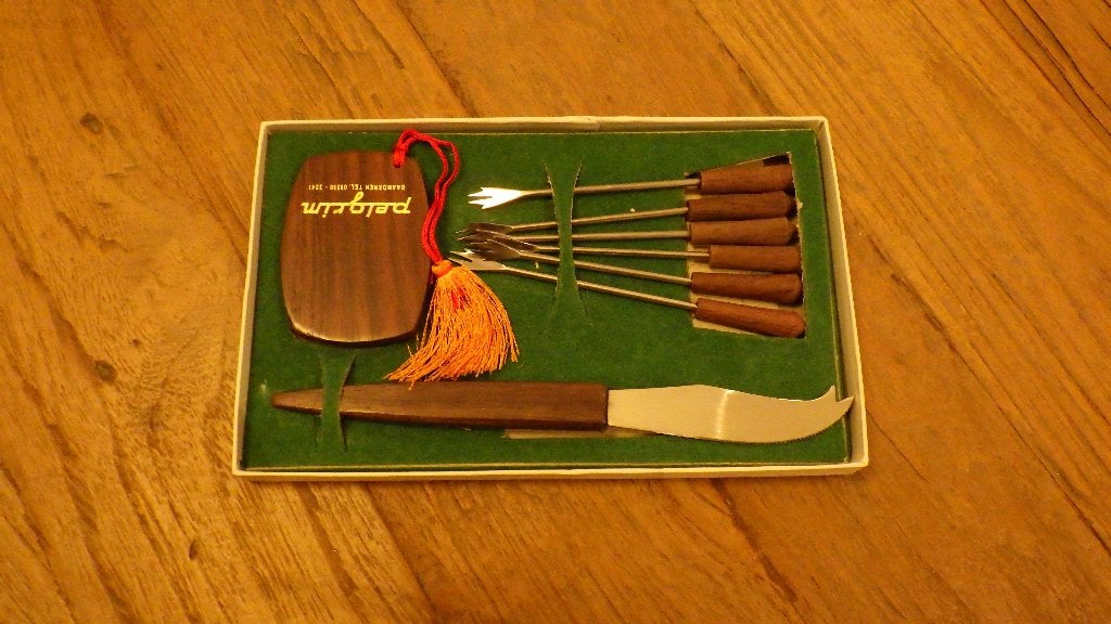 prikkertjes, flessenopener en mes van hout (pelgrim), Ophalen of Verzenden, Overige typen