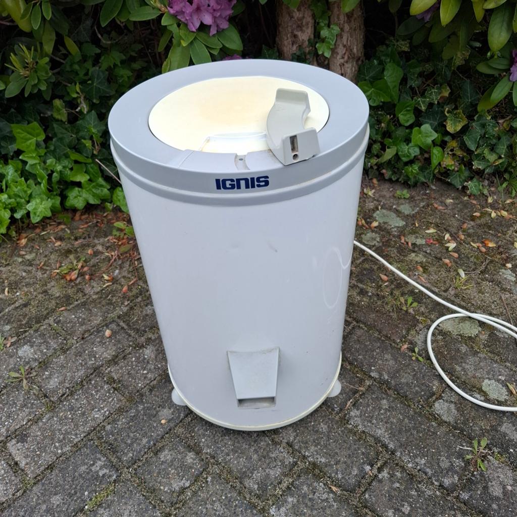 Centrifuge voor 3kg wasgoed. 2800 toeren, Minder dan 85 cm, Minder dan 4 kg, Ophalen of Verzenden, Minder dan 1200 toeren
