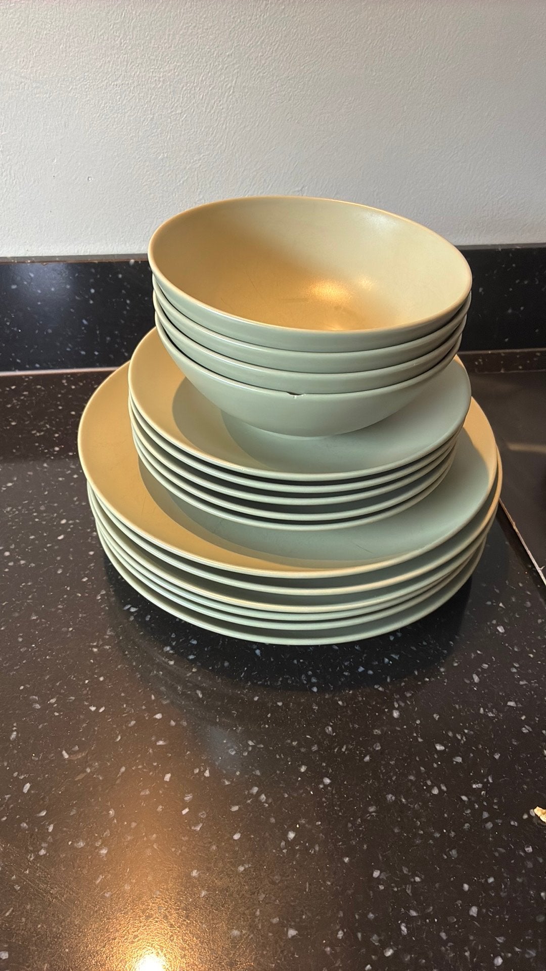 Servies ikea groen en antraciet, Ophalen, Gebruikt, Bord(en), Overige stijlen