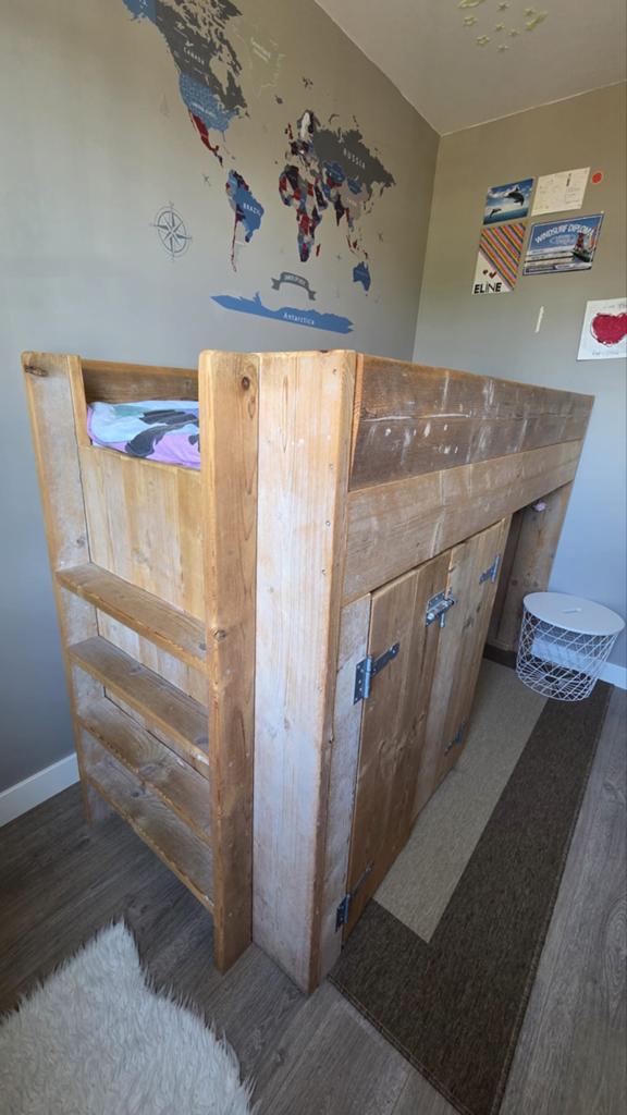 Halfhoogslaper 90x200cm met diepe kast - Goede staat, Ophalen of Verzenden, Gebruikt